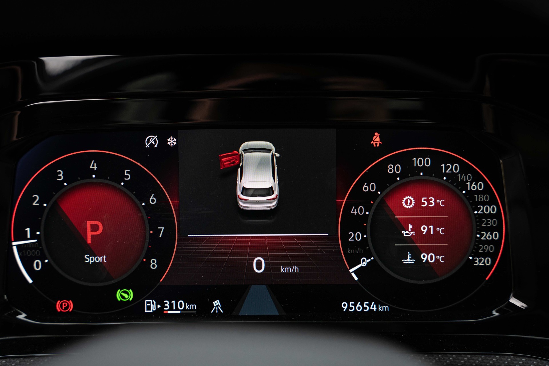 VW Golf 2.0 TSI R DSG 4Motion-image-14
