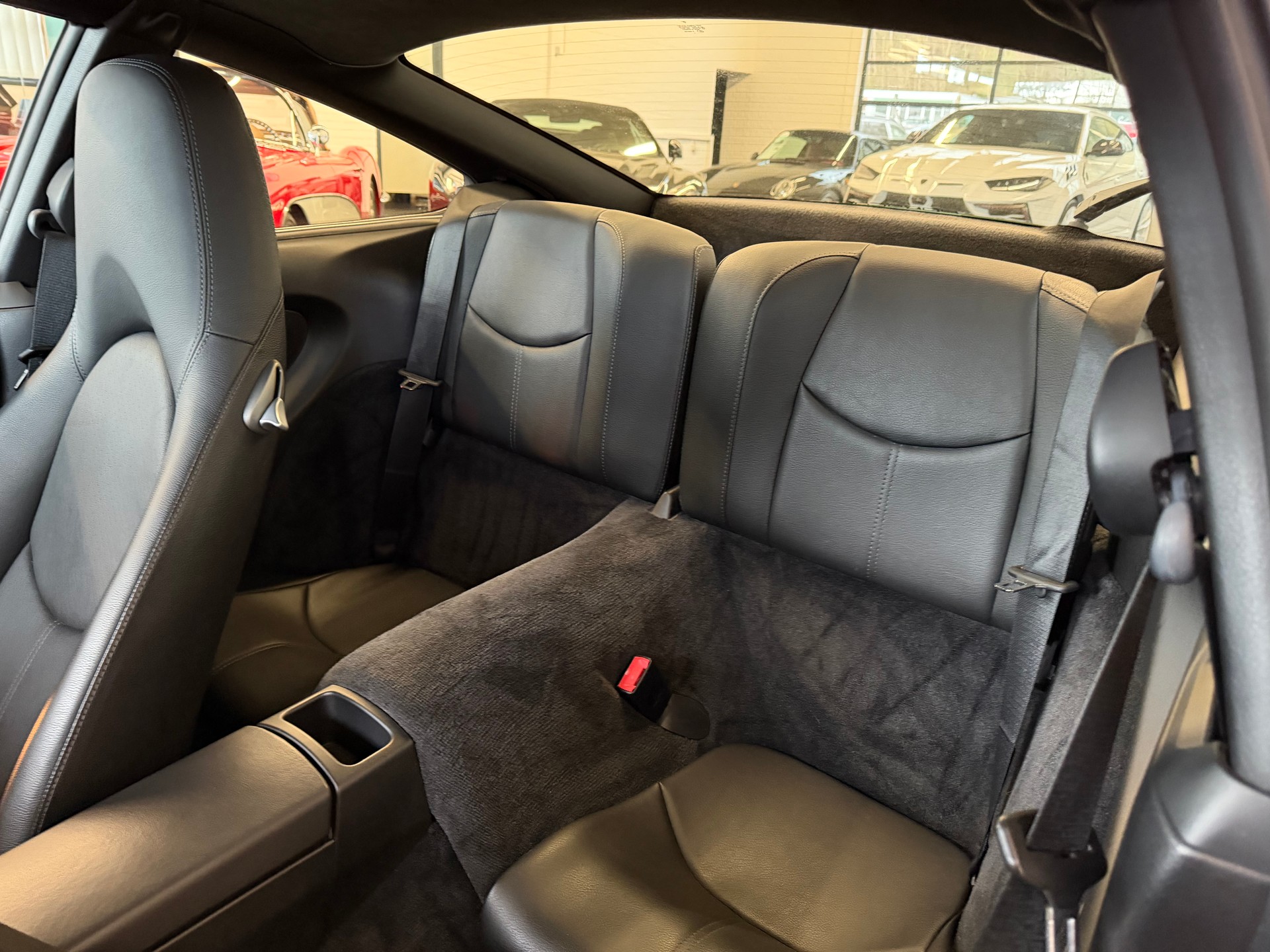 PORSCHE 911 Carrera S 355 PS-image-13
