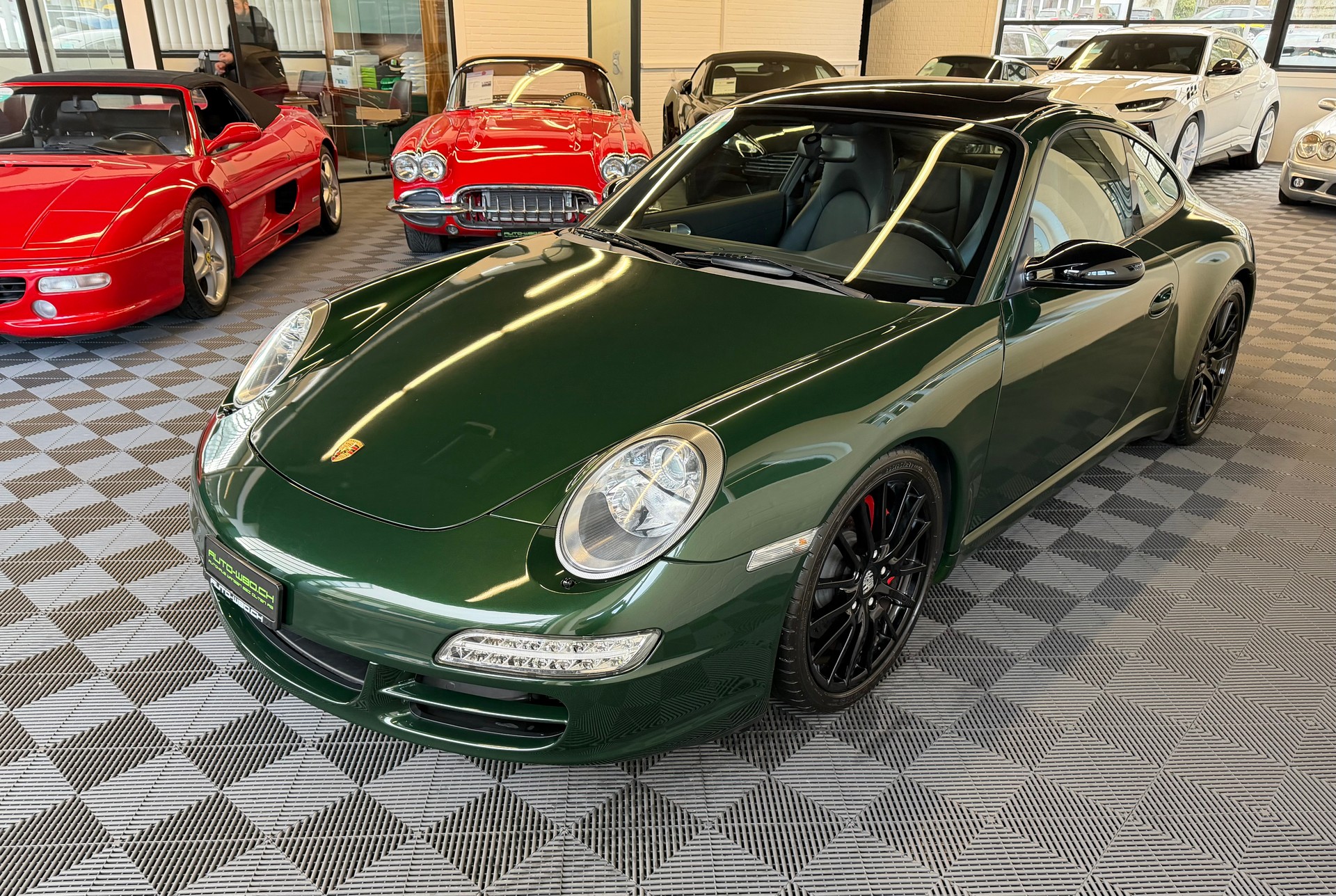 PORSCHE 911 Carrera S 355 PS-image-5
