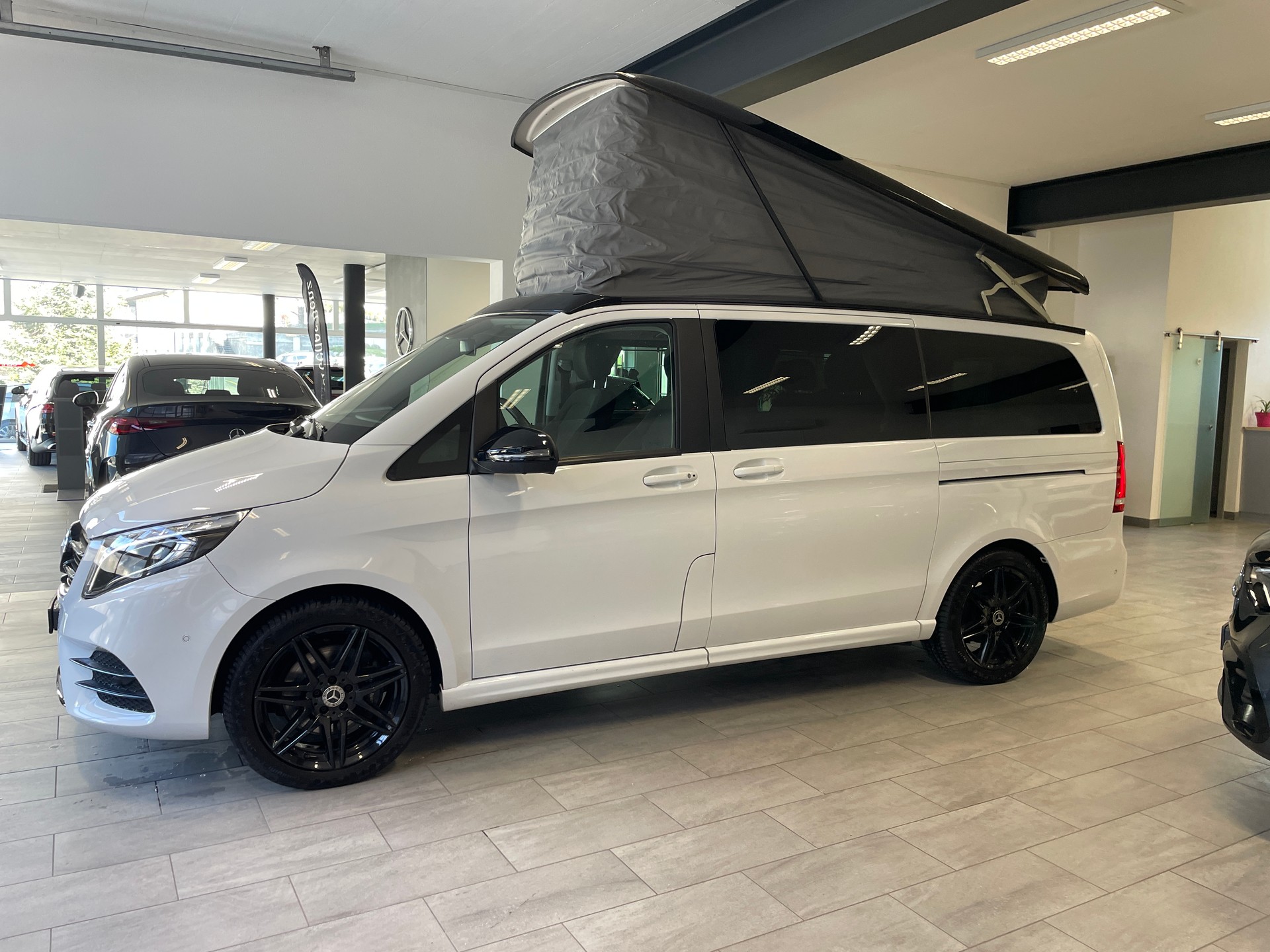 MERCEDES-BENZ Marco Polo Horizon 250 d 4Matic AMG Line-image-5