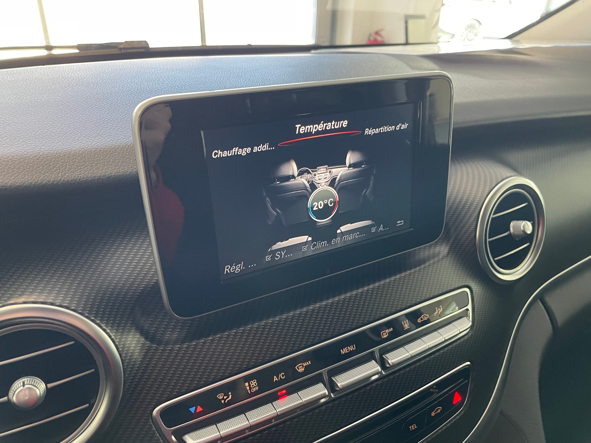 MERCEDES-BENZ Marco Polo Horizon 250 d 4Matic AMG Line-image-19