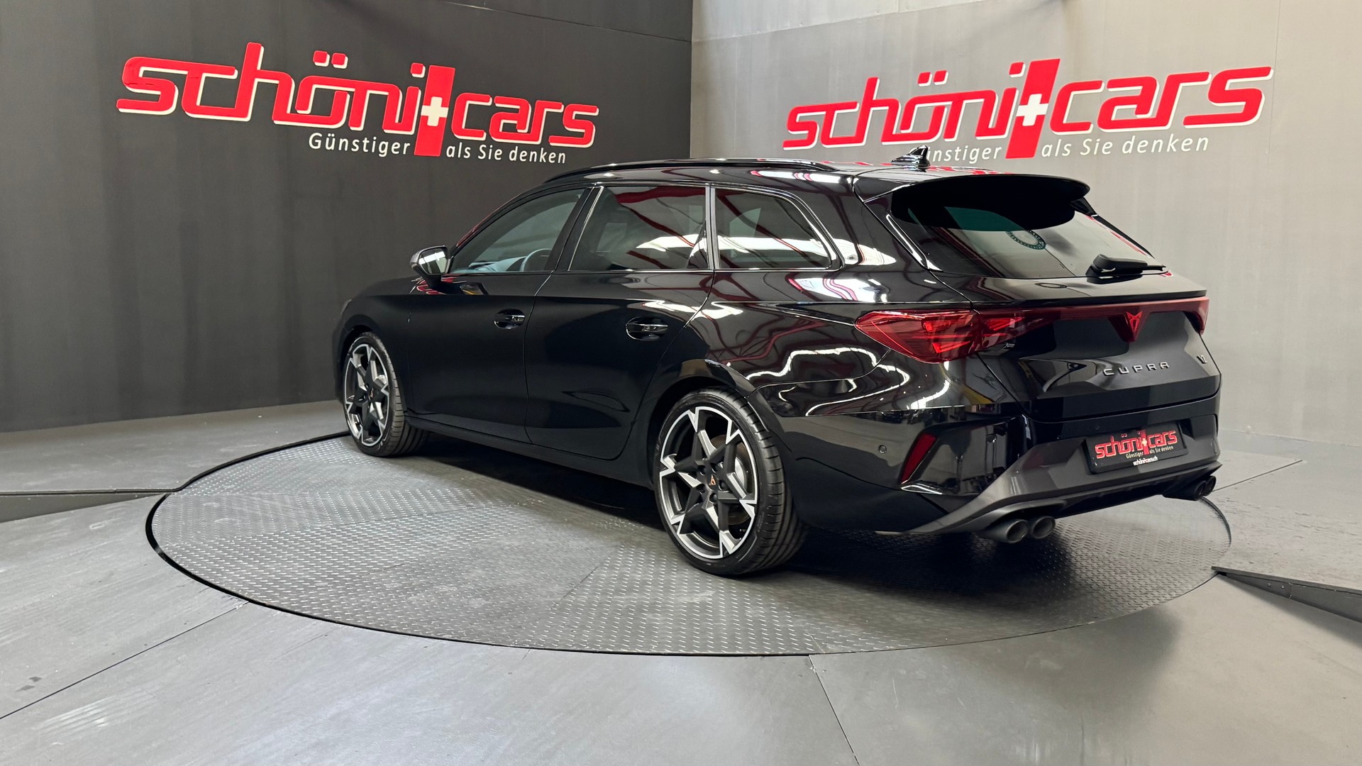 CUPRA LEON ST 2.0 TSI VZ DSG 4Drive-image-3