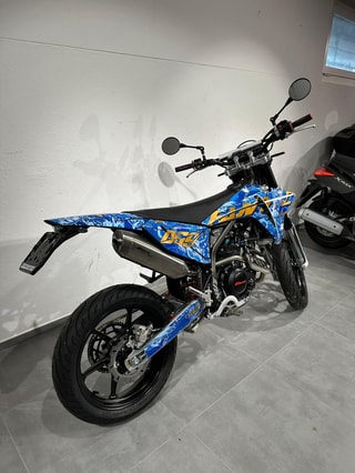 FANTIC XMF 125 Motard-image-12