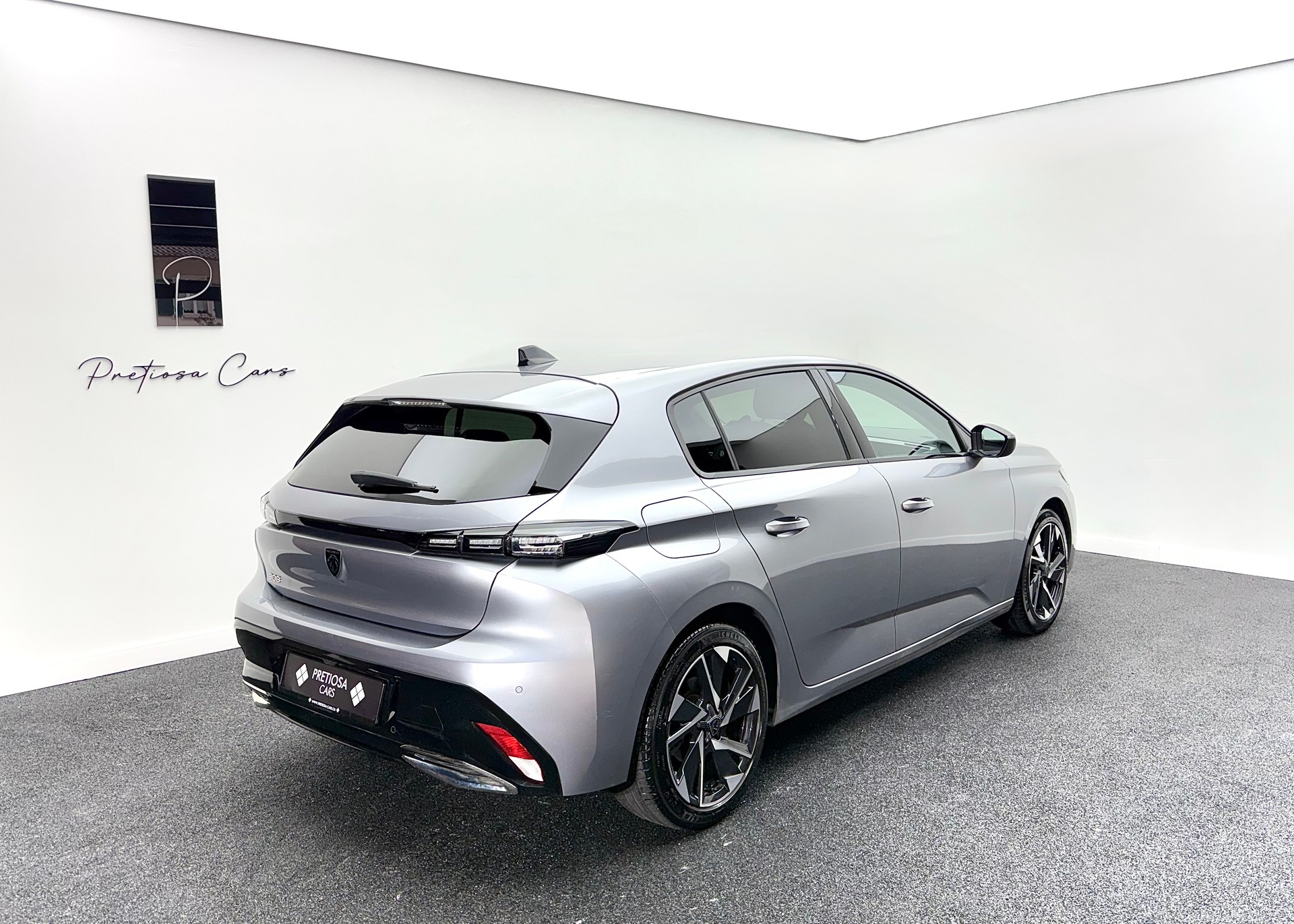 PEUGEOT 308 1.2 Pure Tech Allure EAT8-image-4