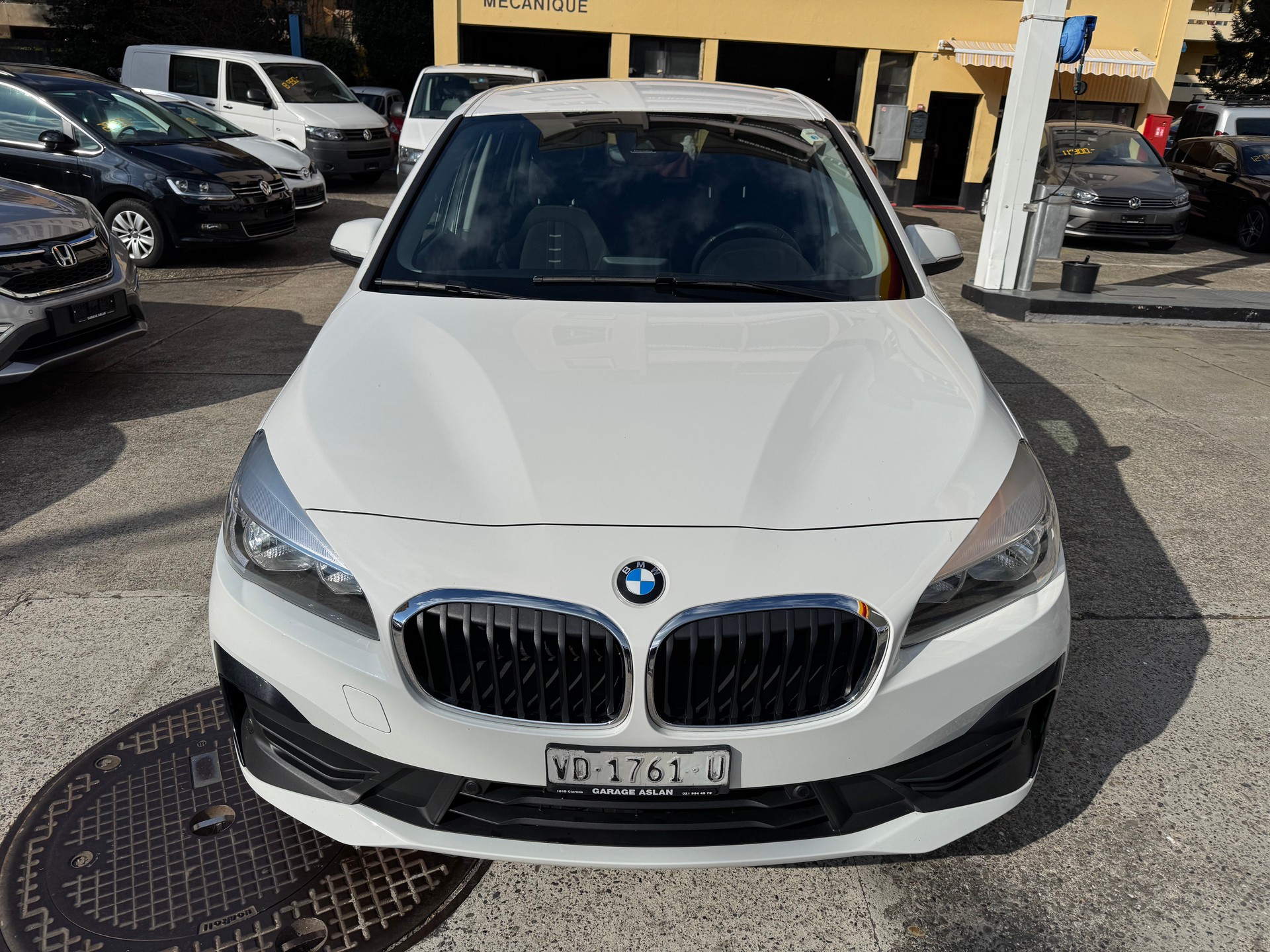 BMW 218d Gran Tourer Steptronic-image-5
