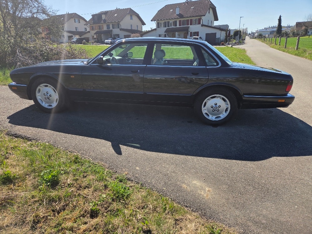 JAGUAR 3.2-image-1