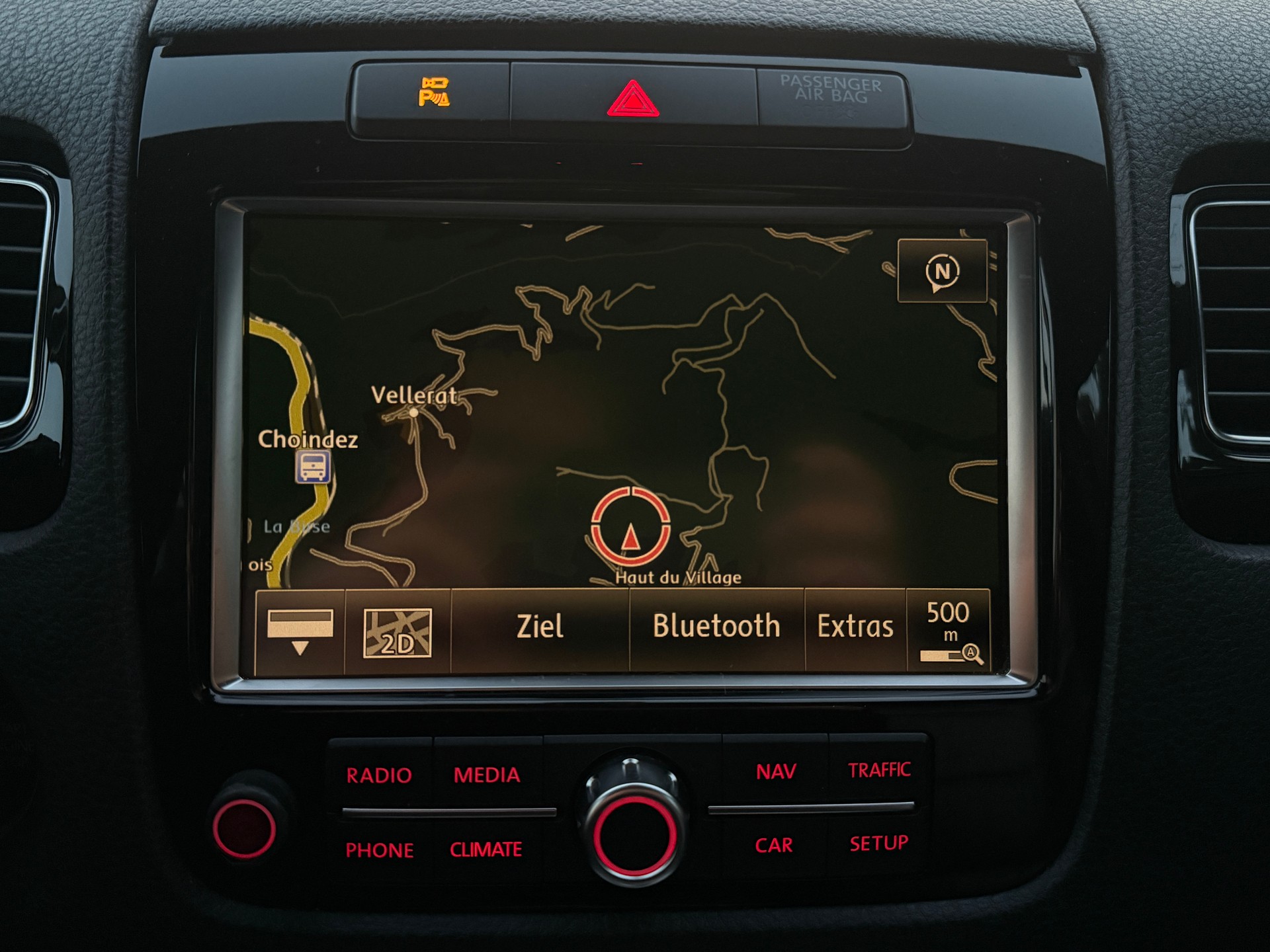 VW Touareg 3.0 TDI BlueMotion Technology Tiptronic / Ab MFK / Anhängerkupplung 3500kg-image-22