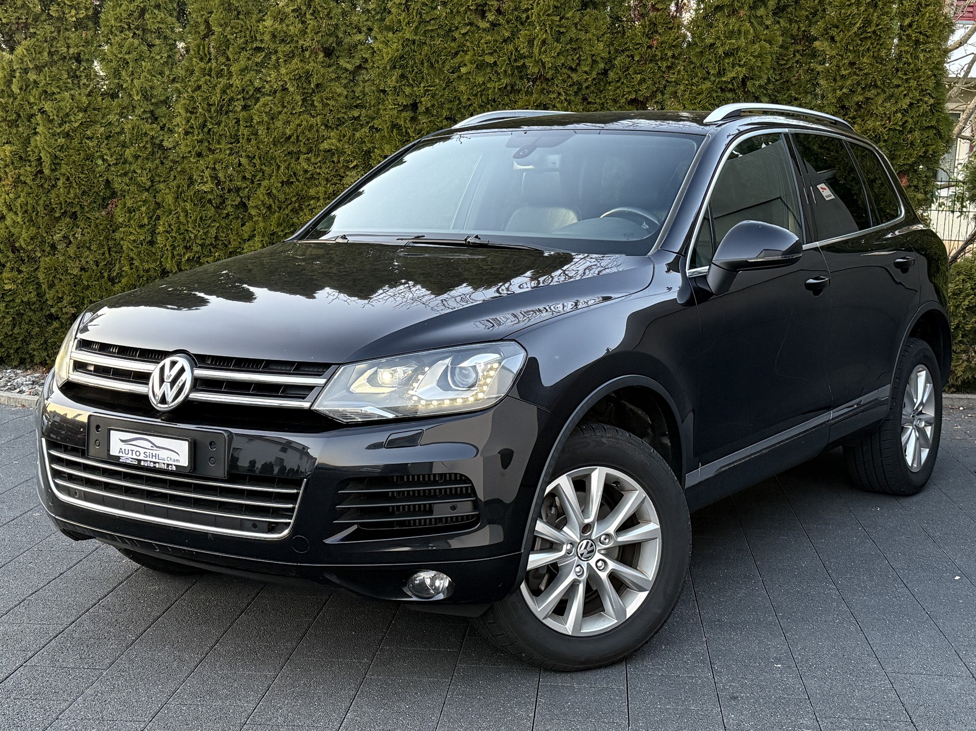 VW Touareg 3.0 TDI BlueMotion Technology Tiptronic / Ab MFK / Anhängerkupplung 3500kg-image-1