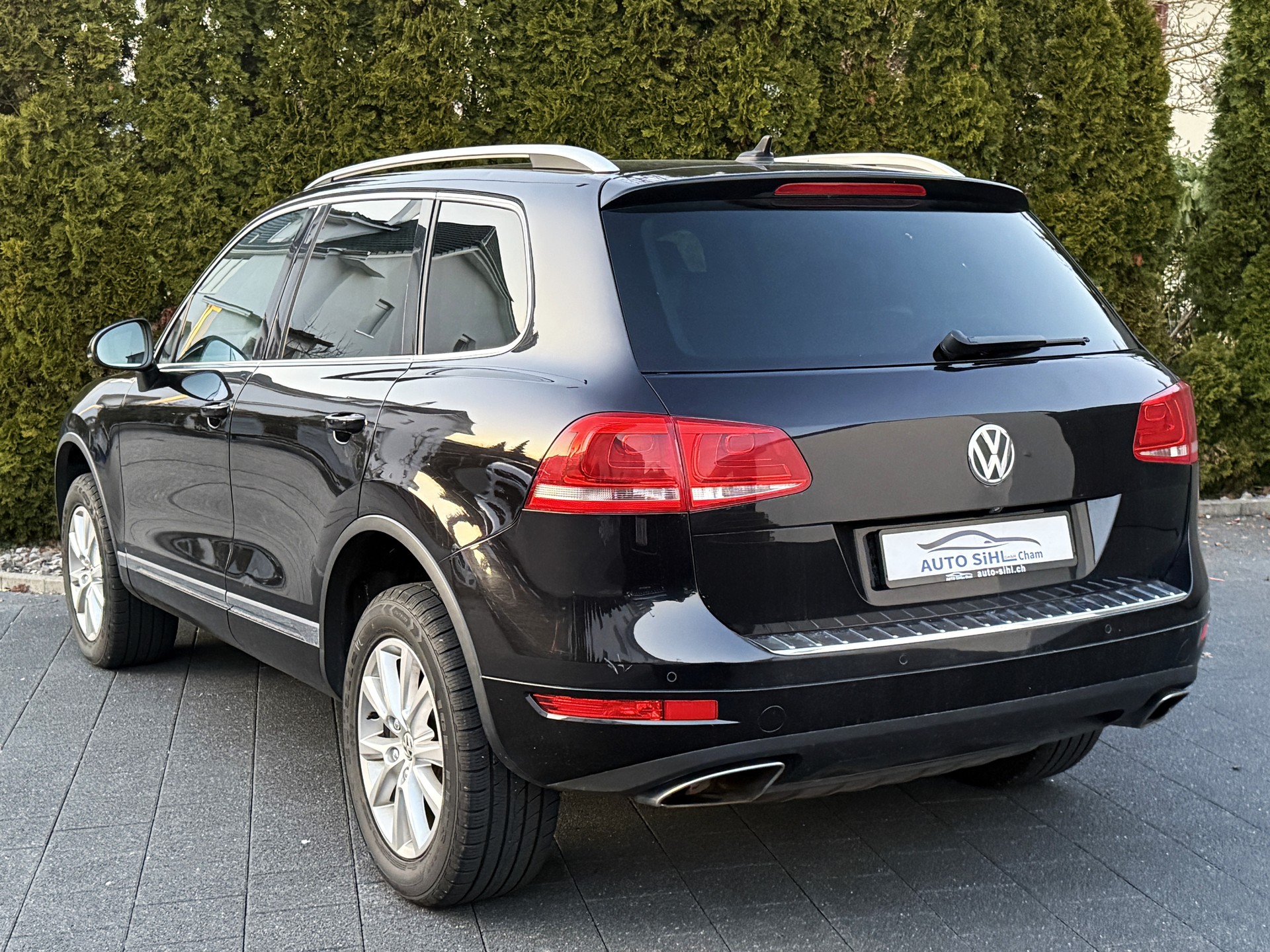 VW Touareg 3.0 TDI BlueMotion Technology Tiptronic / Ab MFK / Anhängerkupplung 3500kg-image-8