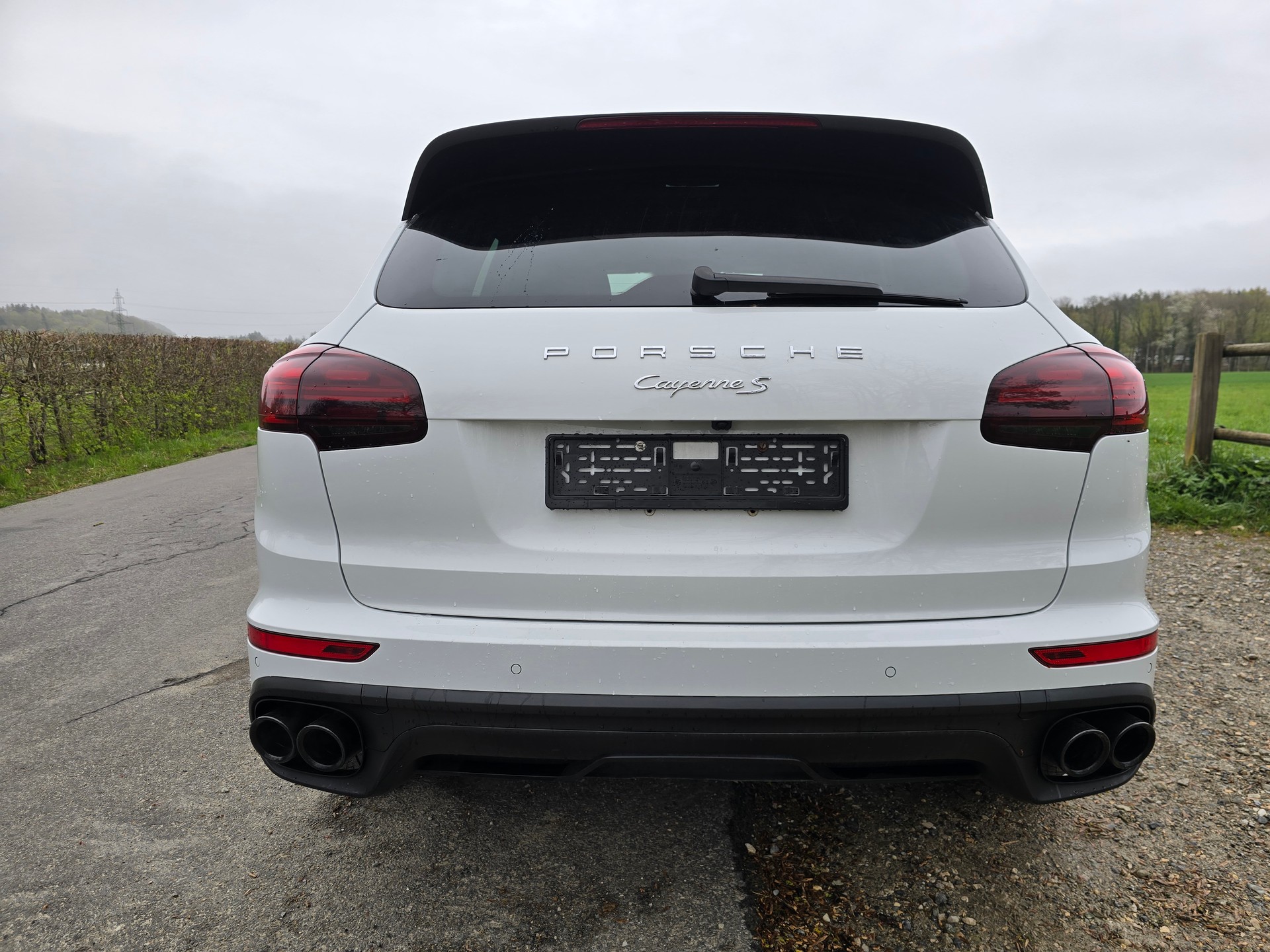 PORSCHE Cayenne S-image-1