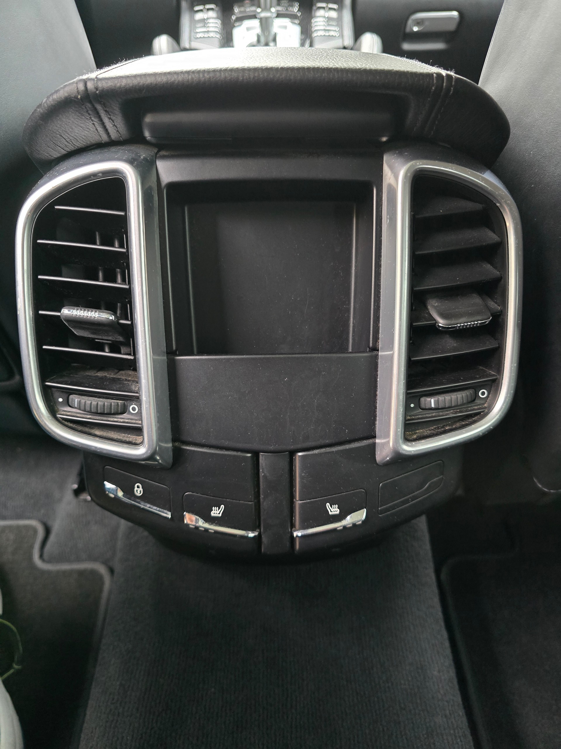 PORSCHE Cayenne S-image-5