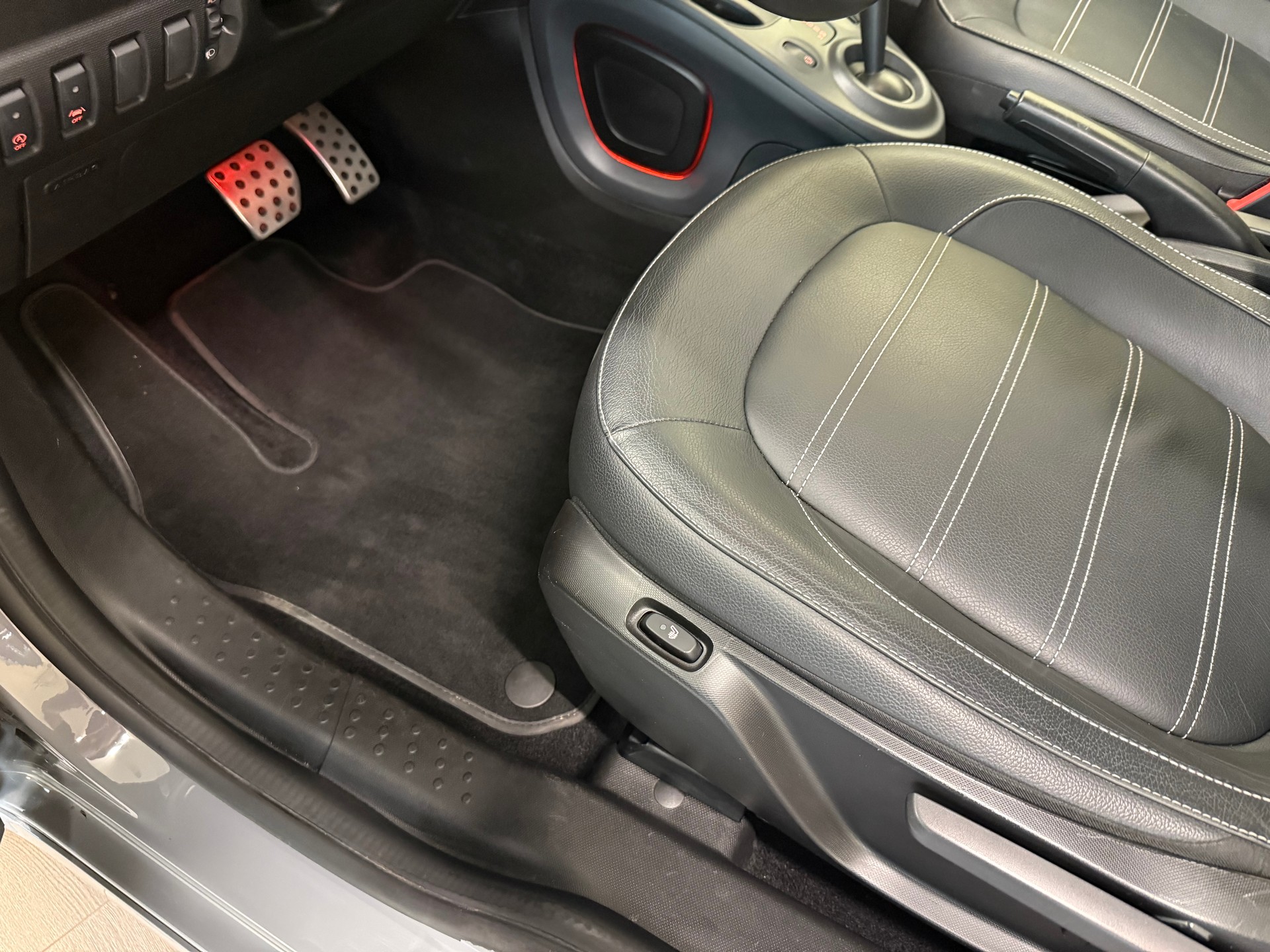 SMART fortwo prime twinmatic-image-14
