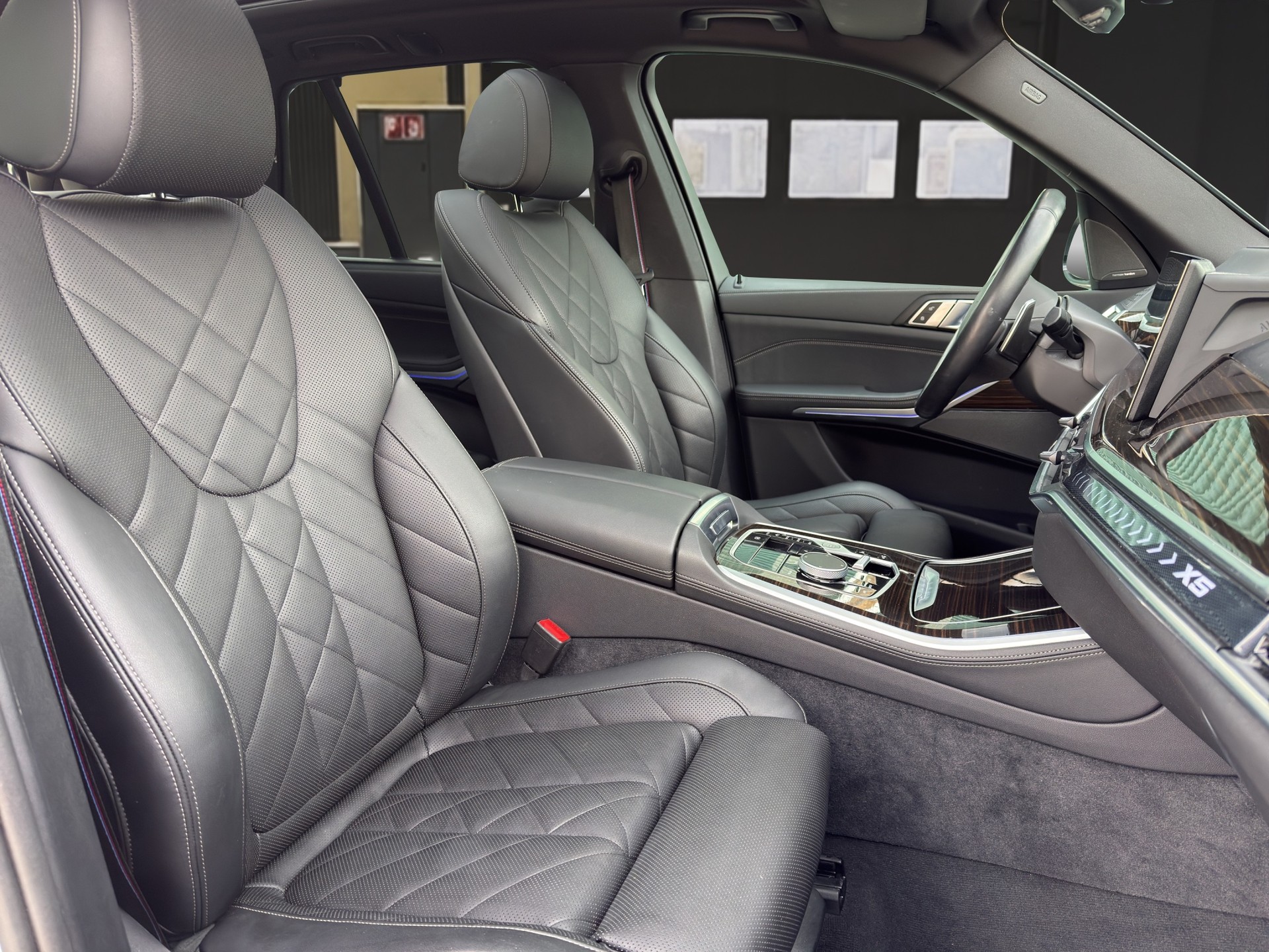 BMW X5 30d xDrive M Sport SAG-image-9