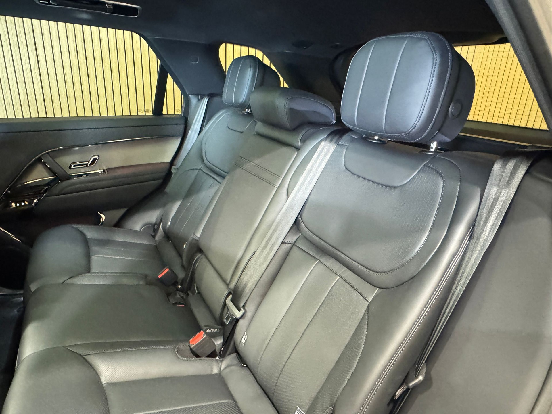 LAND ROVER Range Rover Sport D250 3.0 TD6 MHEV Dynamic SE Automatic-image-25