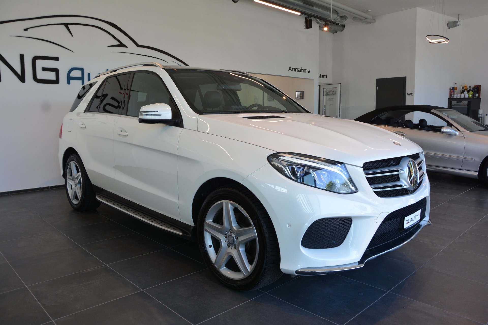 MERCEDES-BENZ GLE 350 d 4Matic 9G-Tronic AMG-Line-image-3