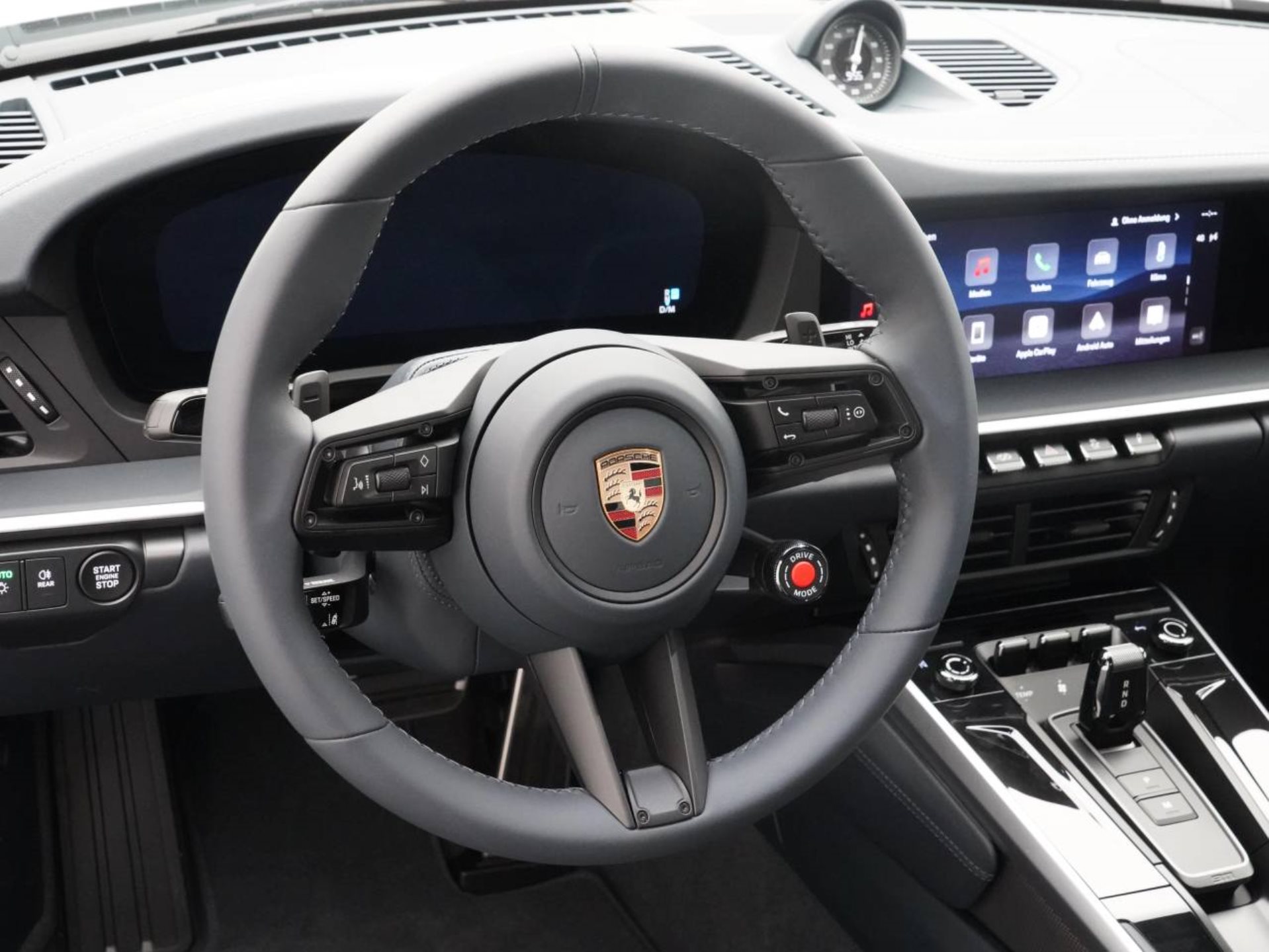 PORSCHE 911 Carrera S-image-22