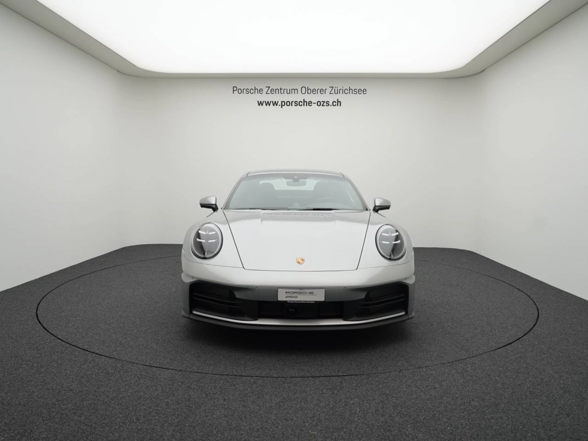 PORSCHE 911 Carrera S-image-9
