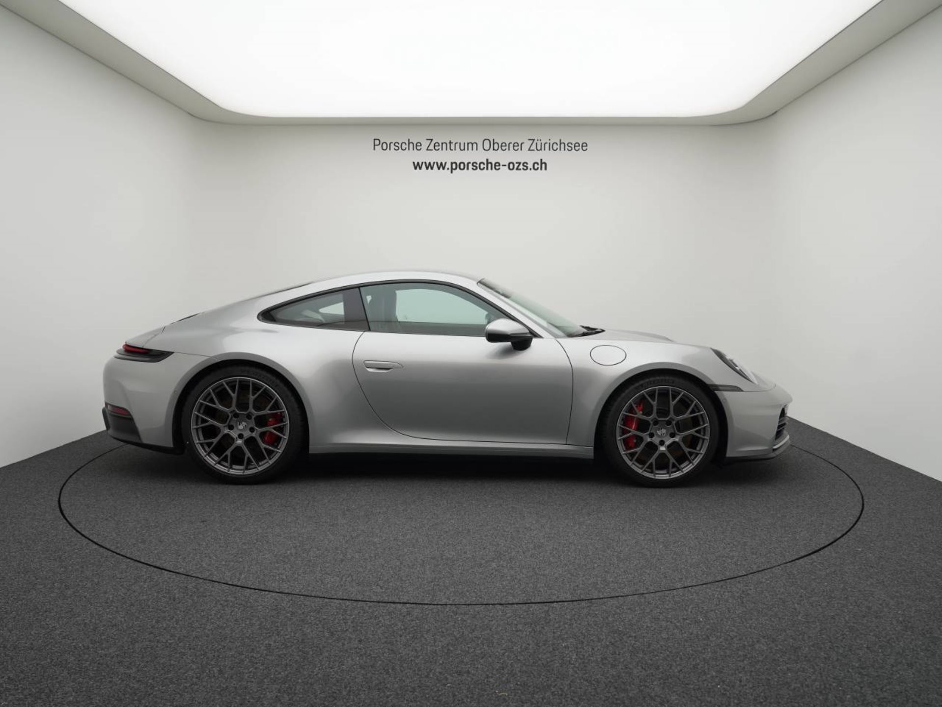 PORSCHE 911 Carrera S-image-7
