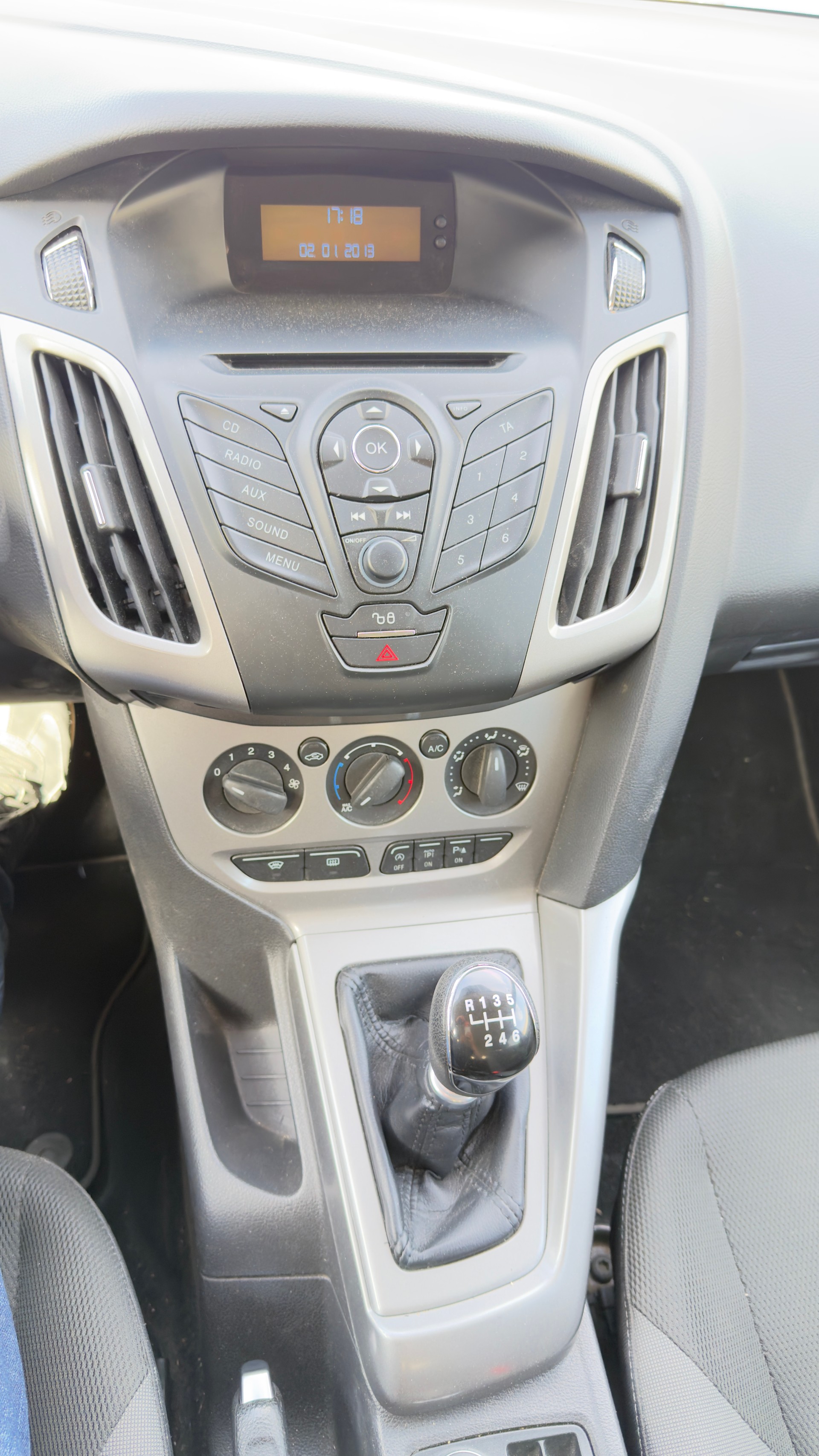 FORD Focus 1.6 TDCi Trend-image-10