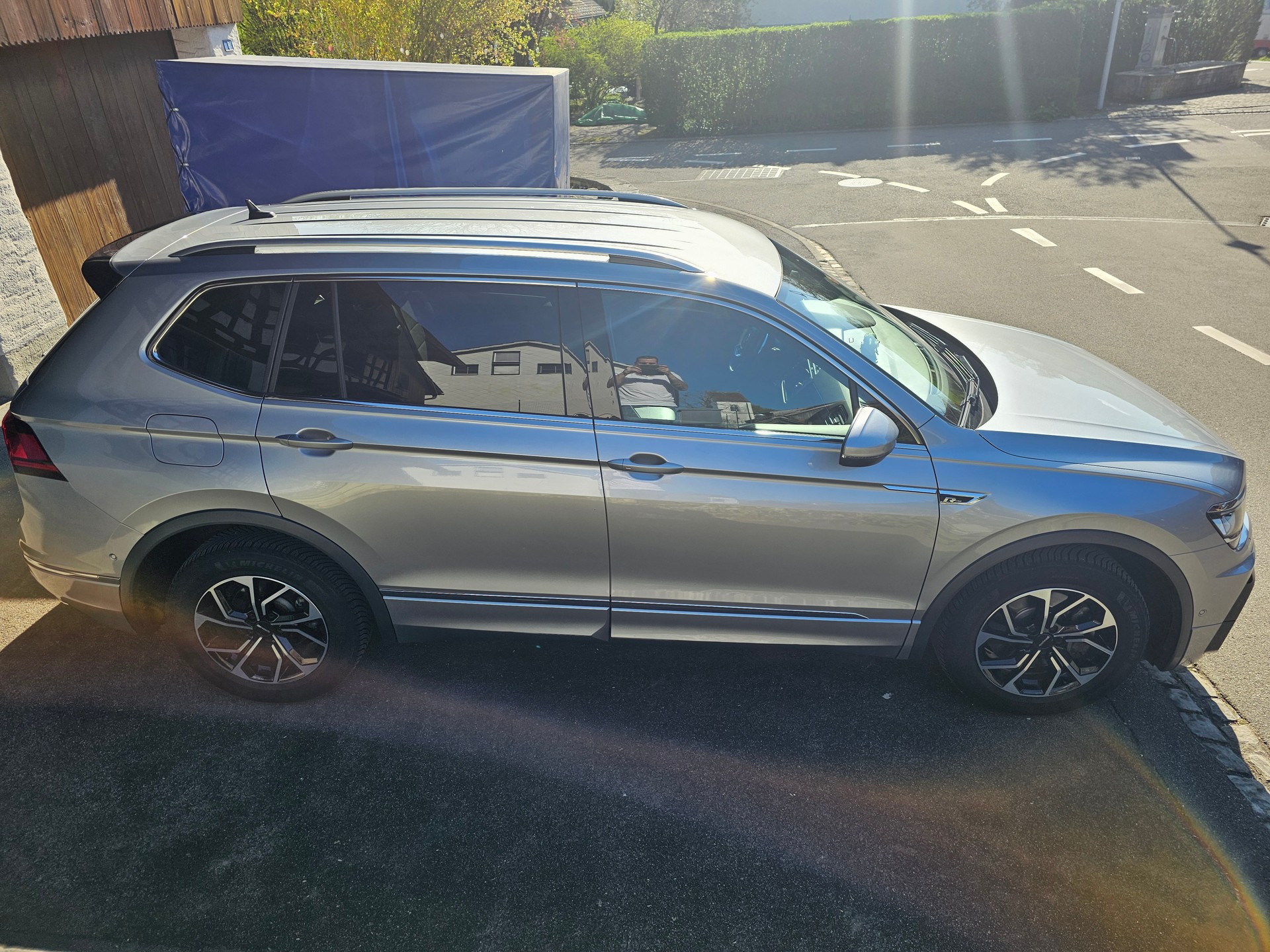 VW VW Tiguan Allspace R-Line 2.0 TSI 4Motion 7-Plätzer Automat (8 Fach Bereifung)-image-6