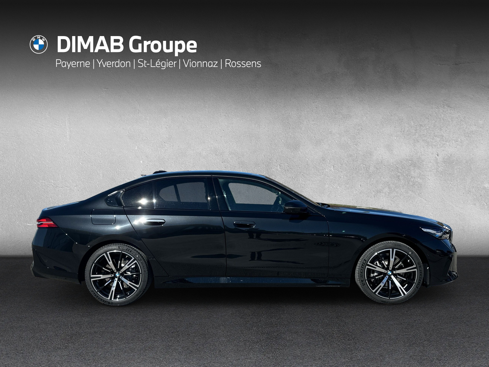 BMW 540d xDrive 48V M Sport Steptronic **Action de leasing à 1.9%**-image-5