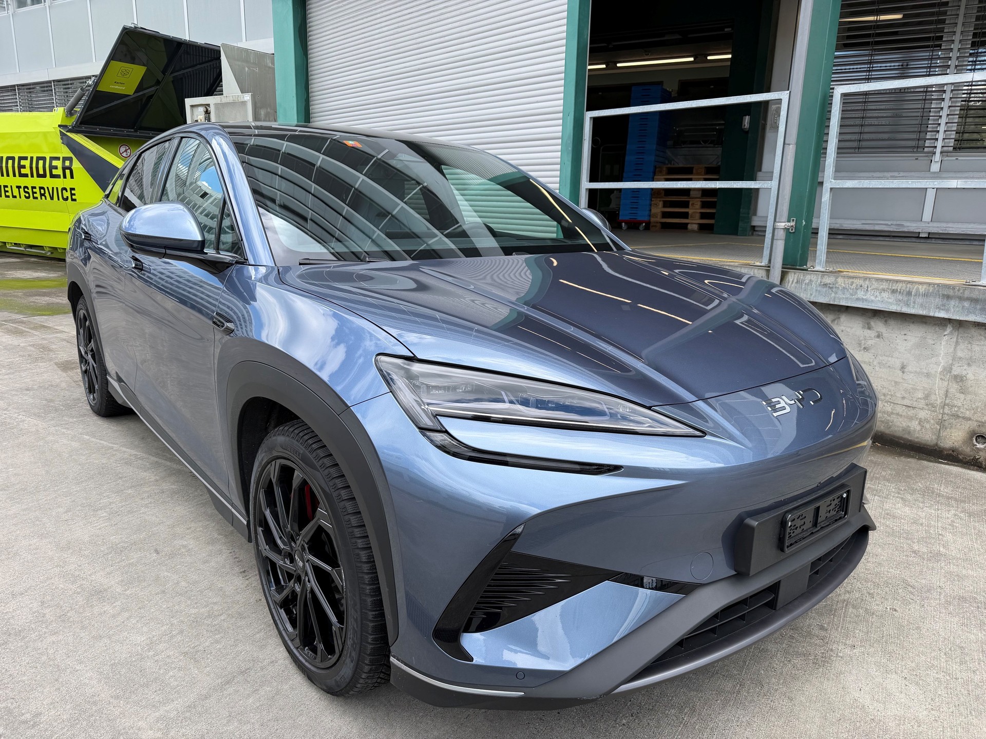 BYD Excellence AWD-image-2