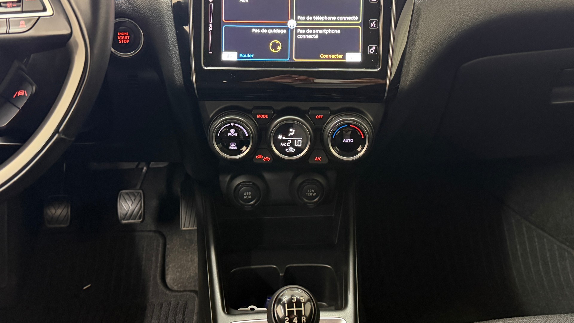 SUZUKI Swift 1.2 Compact Top 4x4 Hybrid-image-13