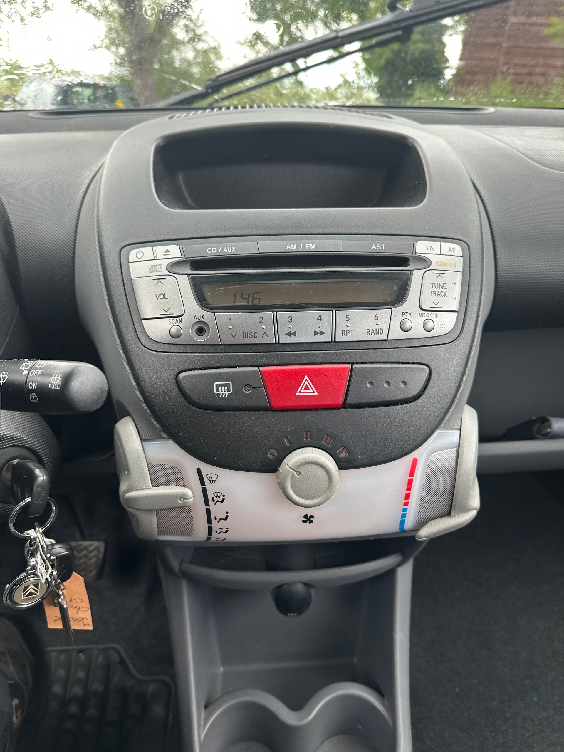 CITROEN C1 1.0i X-image-5