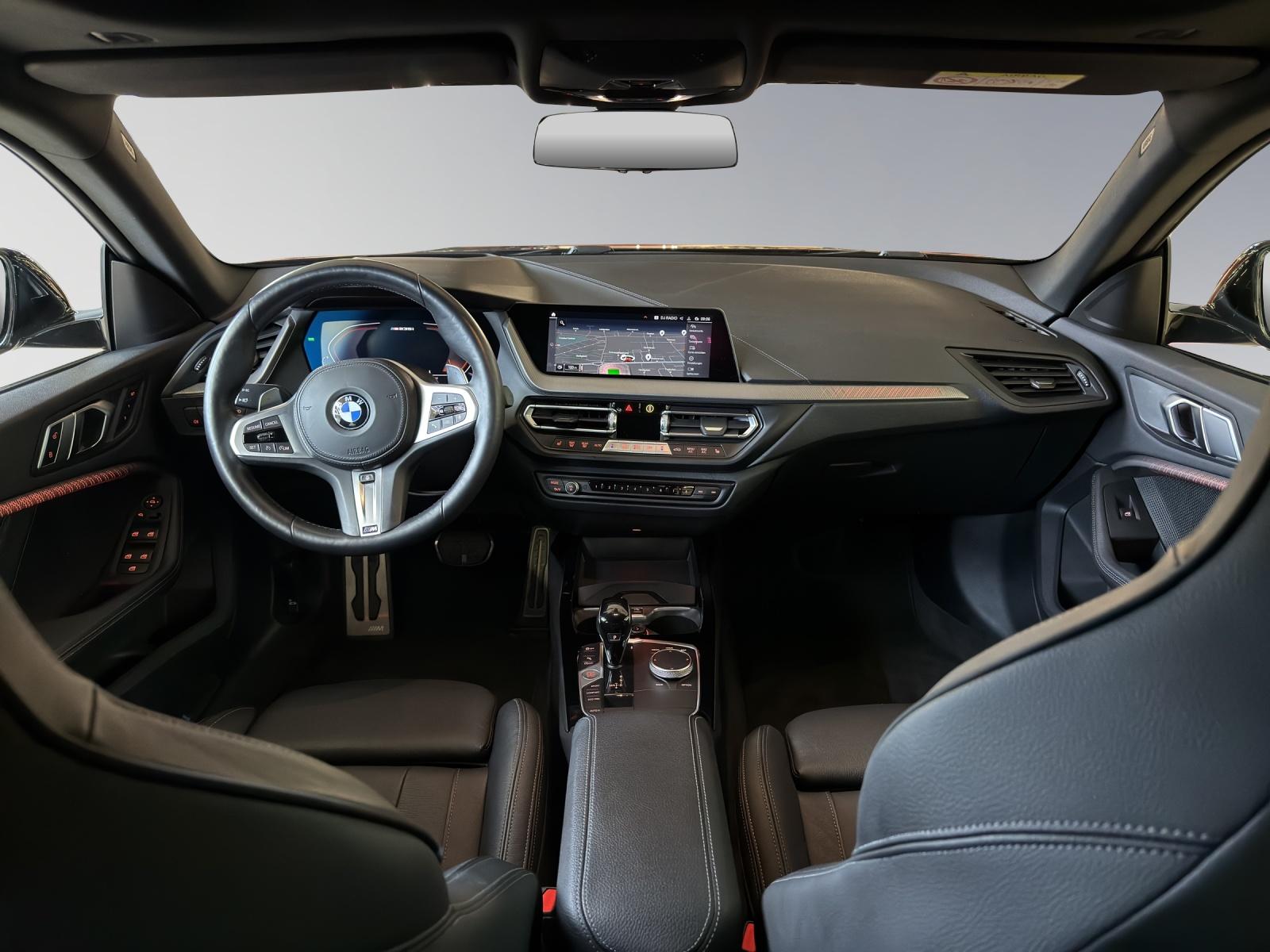 BMW M235i xDrive M-Performance Paket-image-11