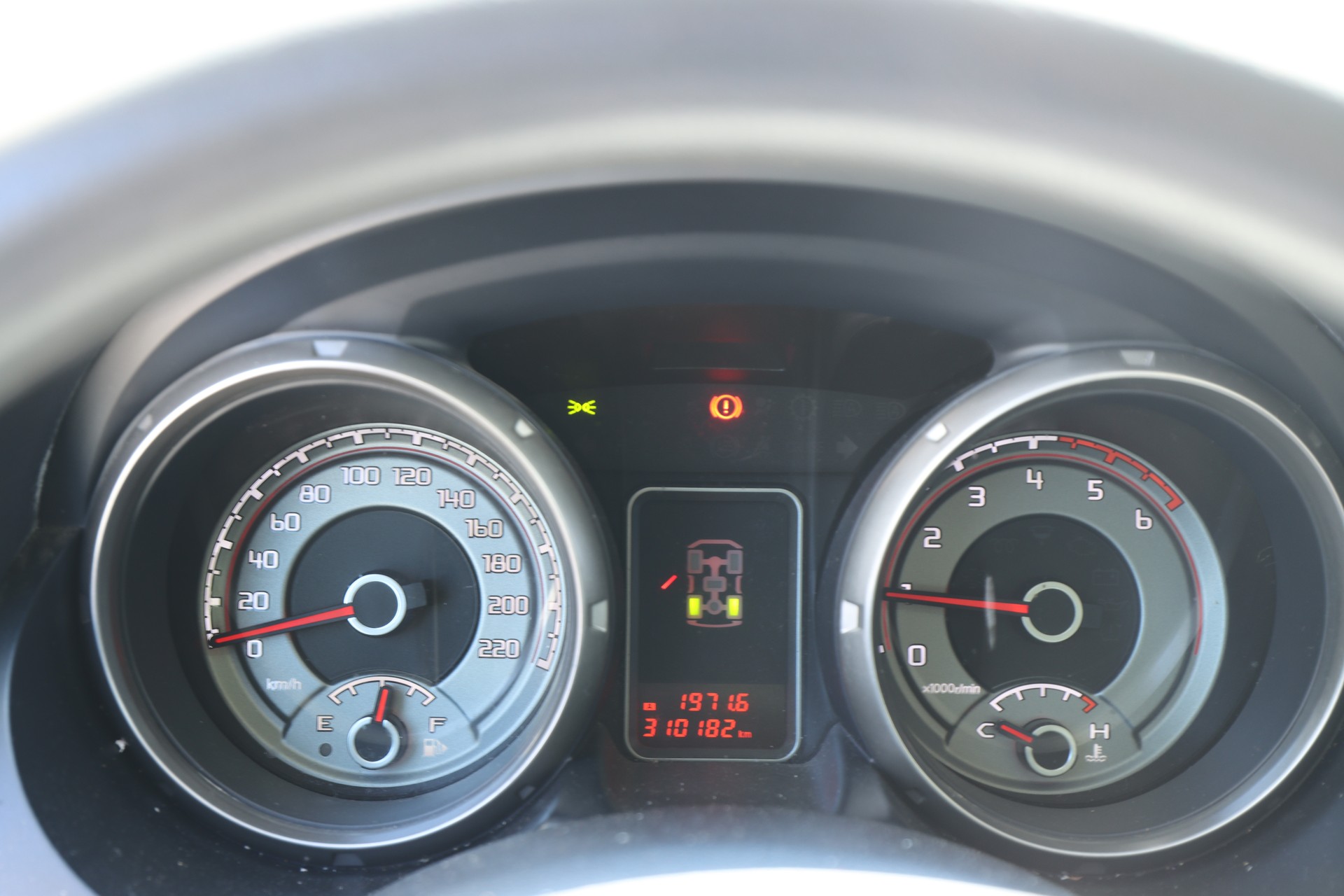 MITSUBISHI 3.2 DID Profi-image-4