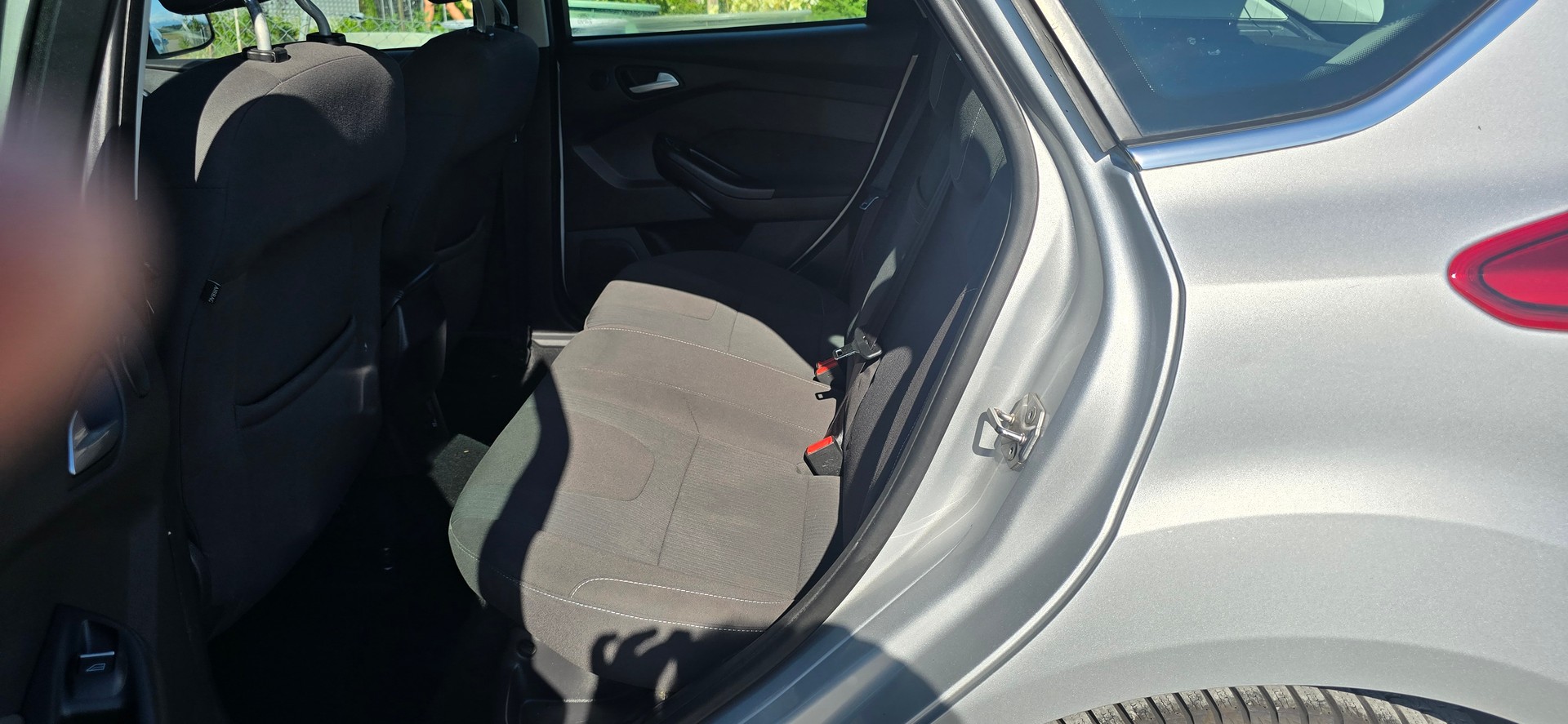 FORD Focus 2.0 TDCi Titanium PowerShift-image-9