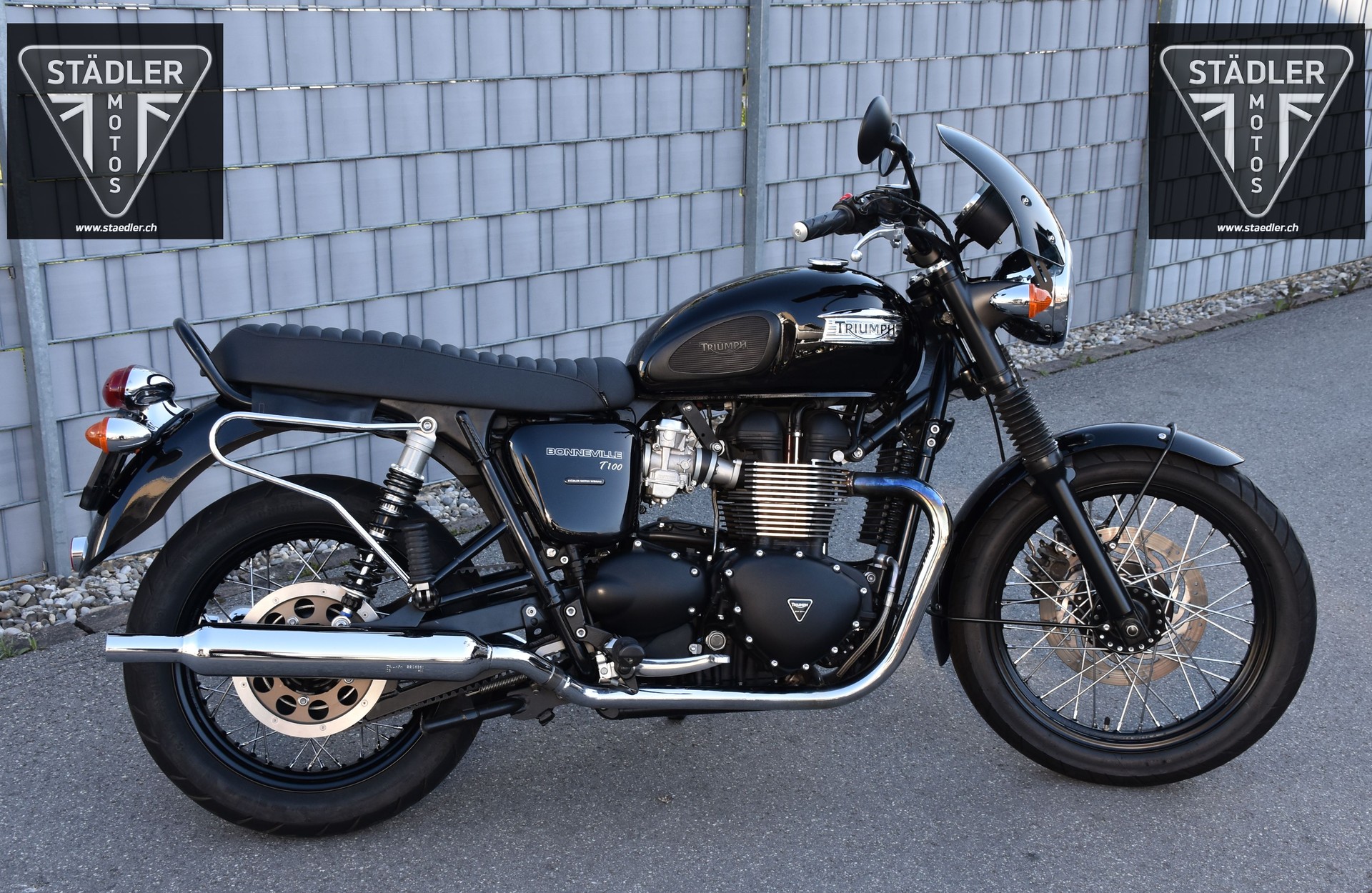TRIUMPH Bonneville 900 i T 100