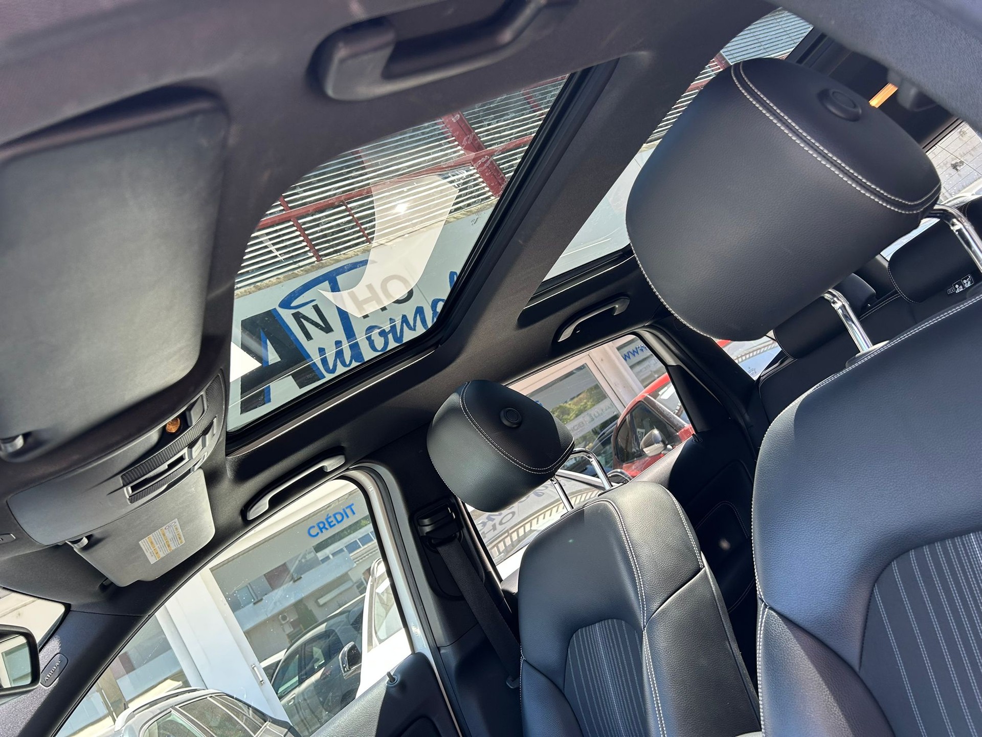 MERCEDES-BENZ B 200 7G-DCT-image-8