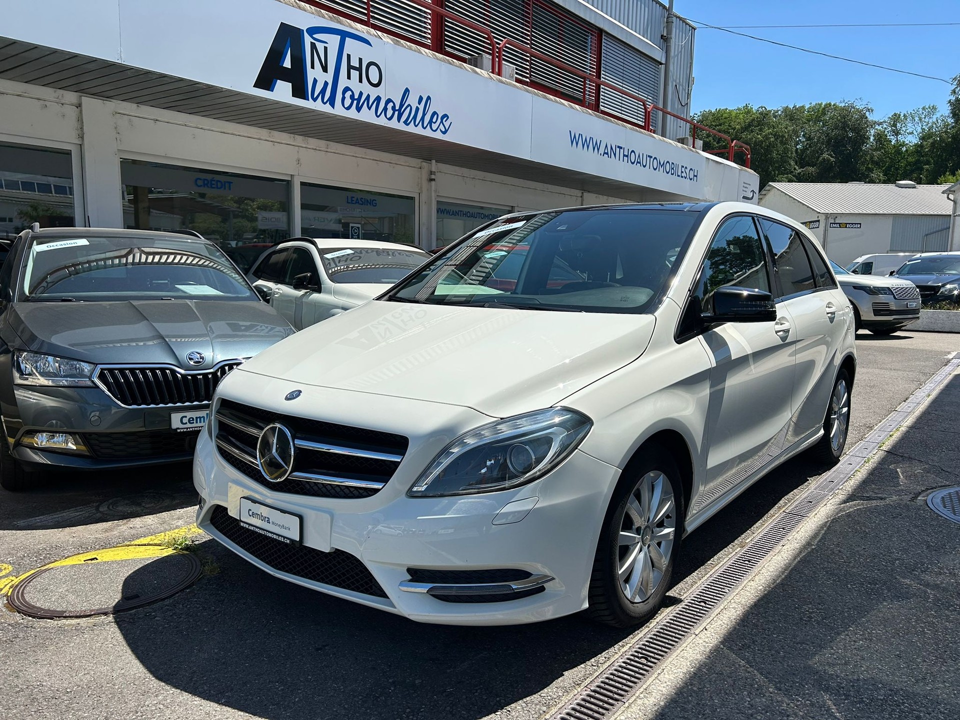 MERCEDES-BENZ B 200 7G-DCT