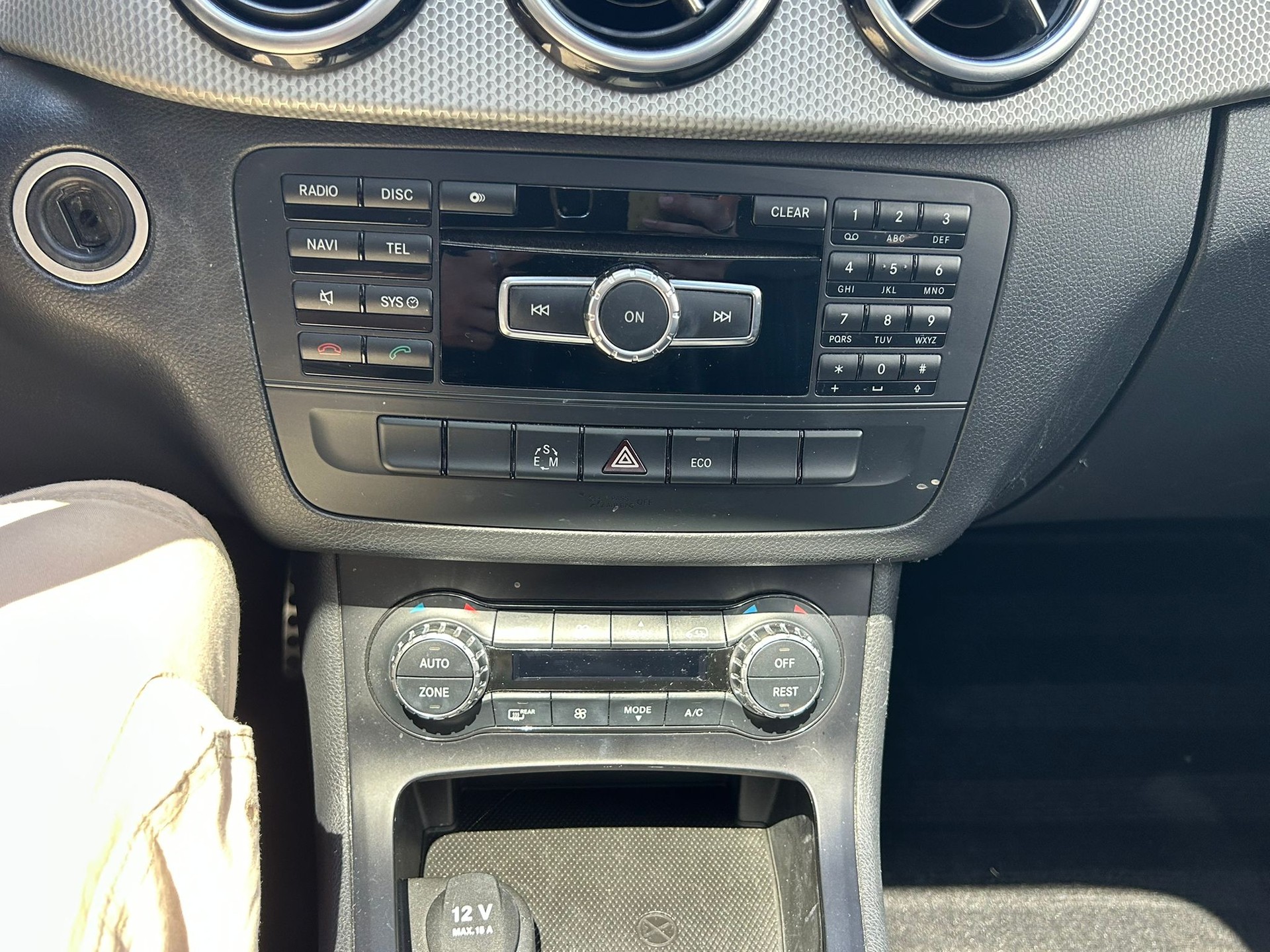 MERCEDES-BENZ B 200 7G-DCT-image-13