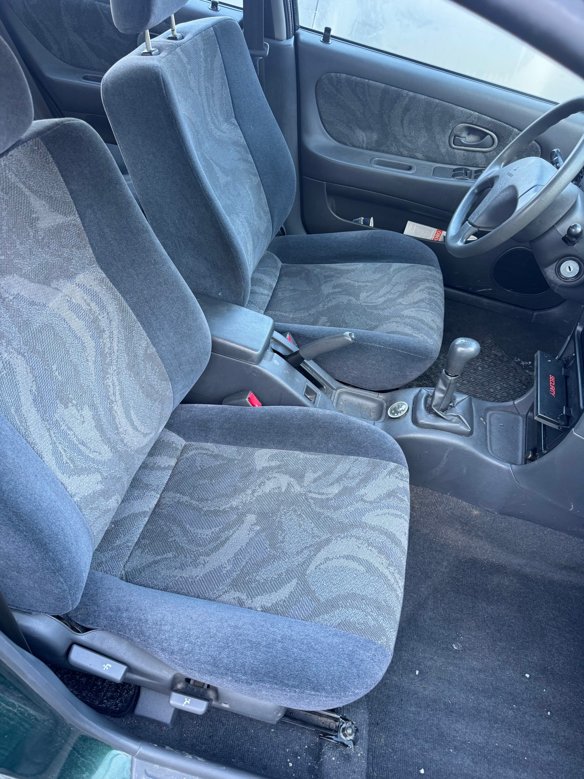 MITSUBISHI Lancer 1.6 GL Sw.Star 4x4-image-8