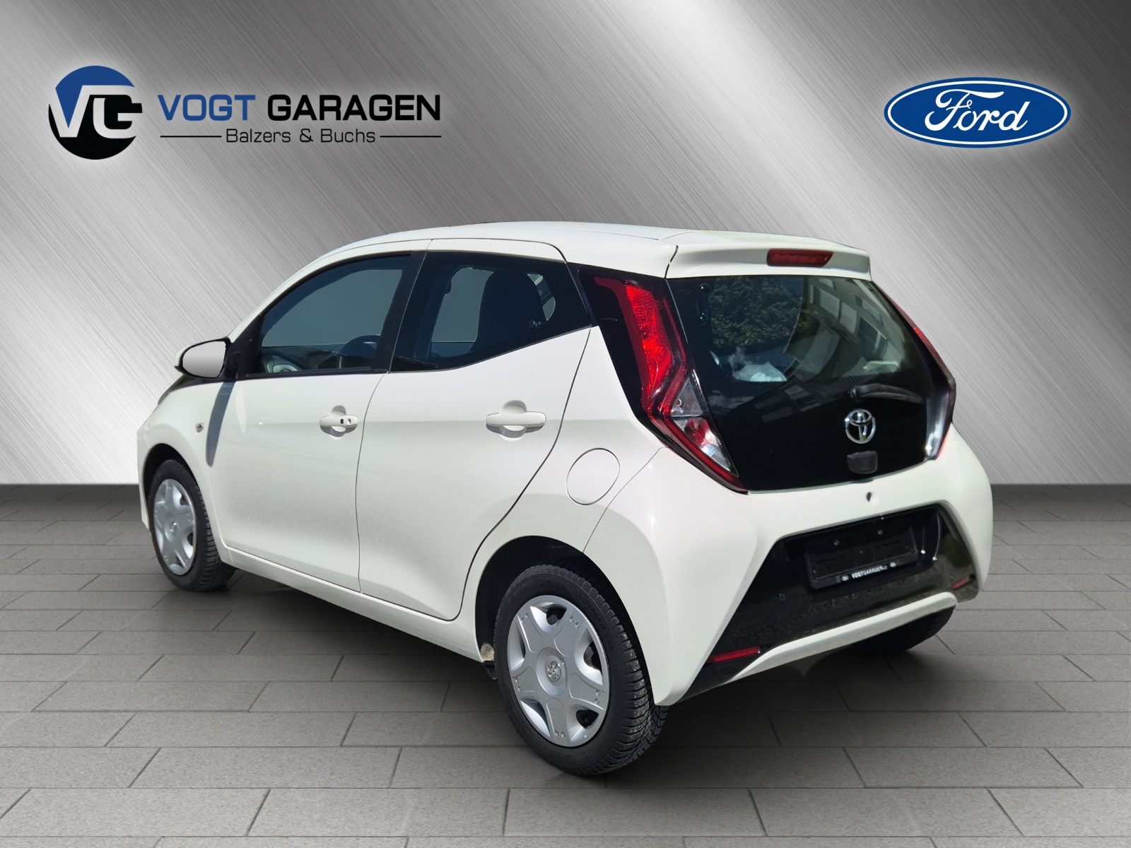 TOYOTA Aygo 1.0 VVT-i Trend-showroom-element-3