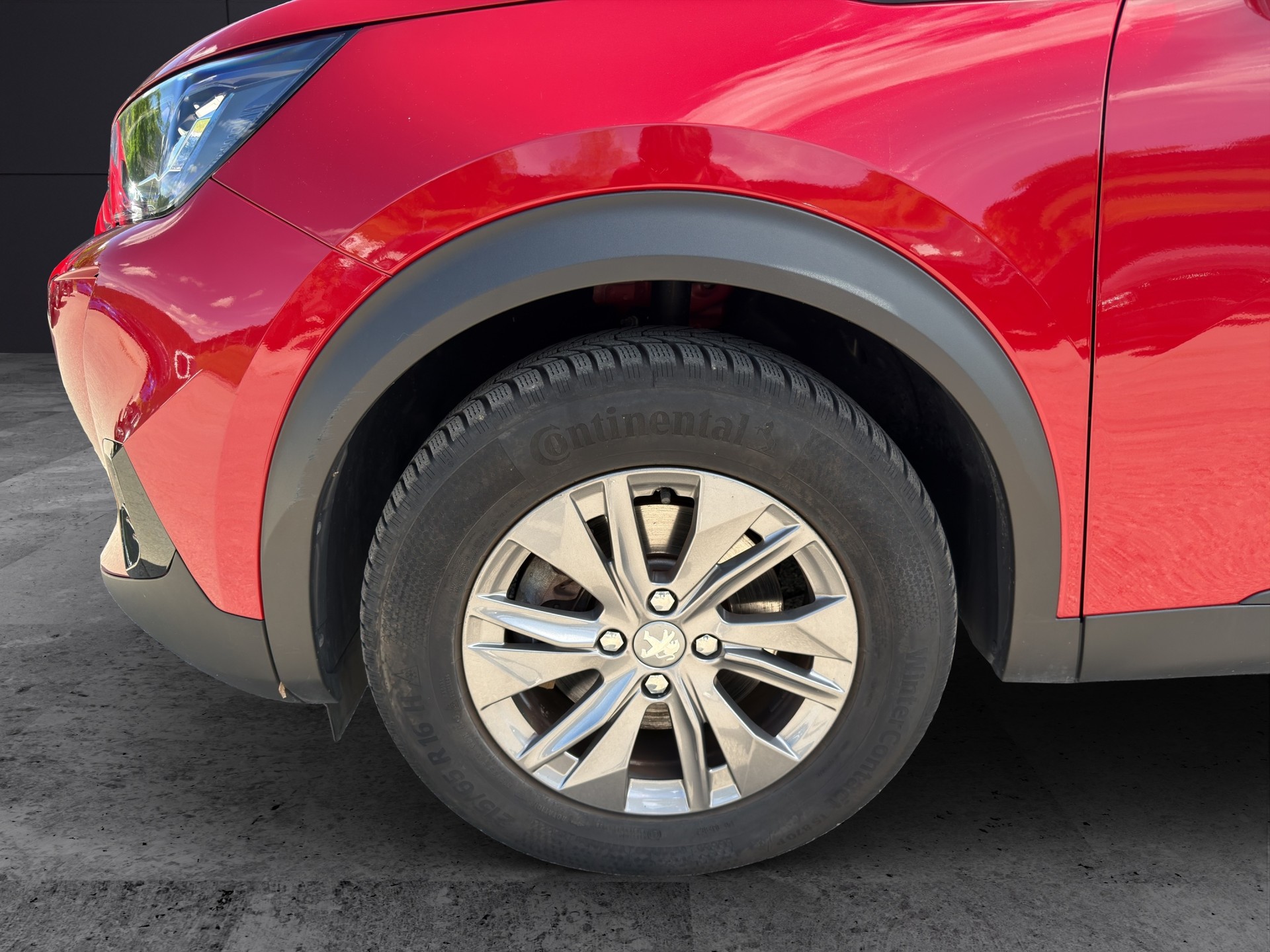 PEUGEOT 2008 e Active-image-4