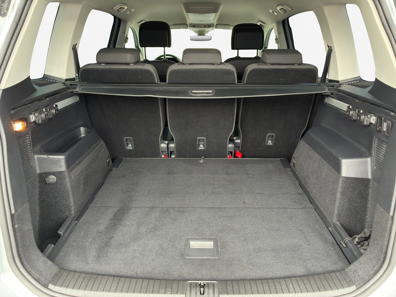 VW Touran 2.0 TDI BlueMotion Technology Comfortline DSG-image-12