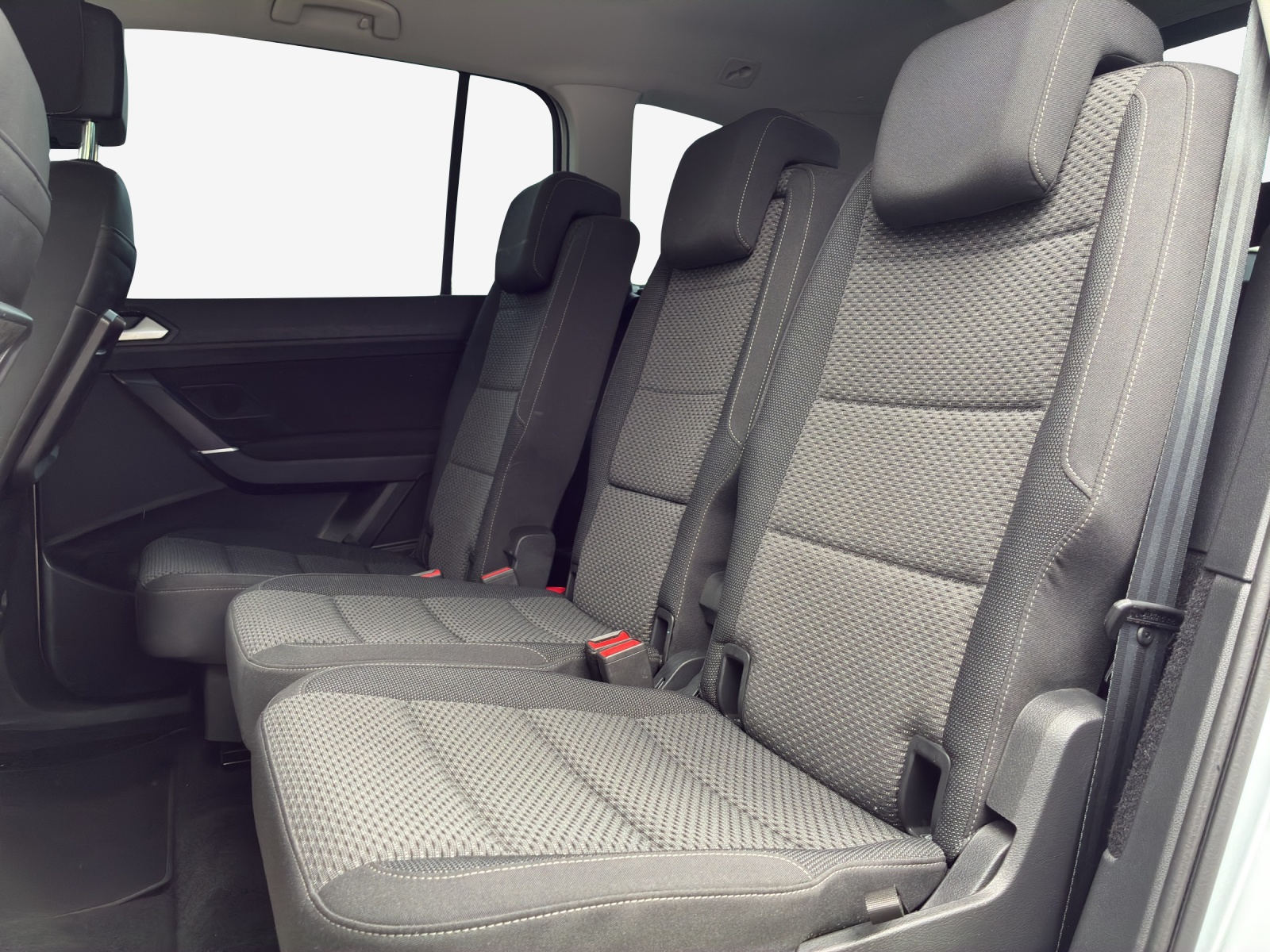 VW Touran 2.0 TDI BlueMotion Technology Comfortline DSG-image-11