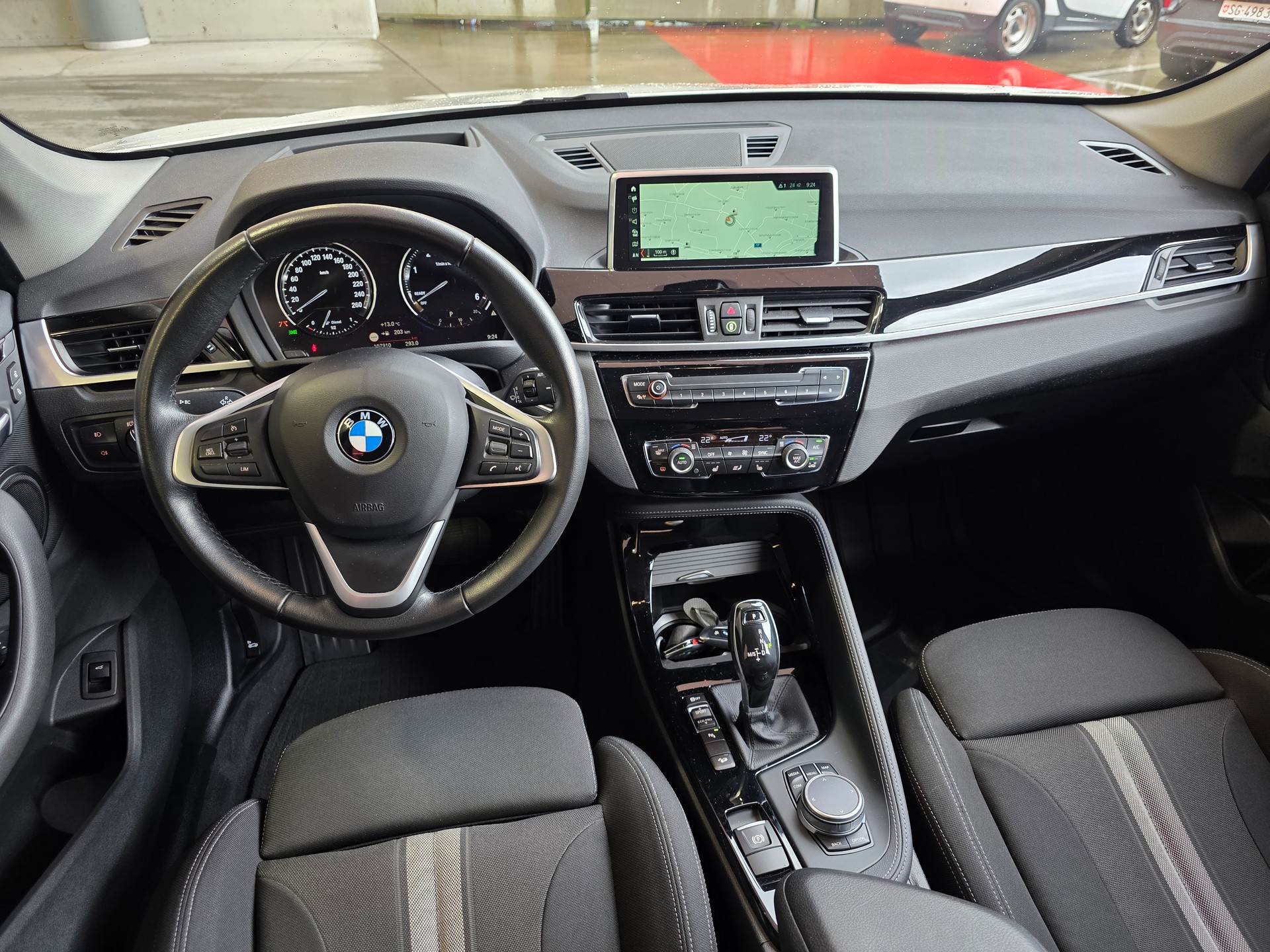 BMW X1 xDrive 20d Sport Line Steptronic-image-18