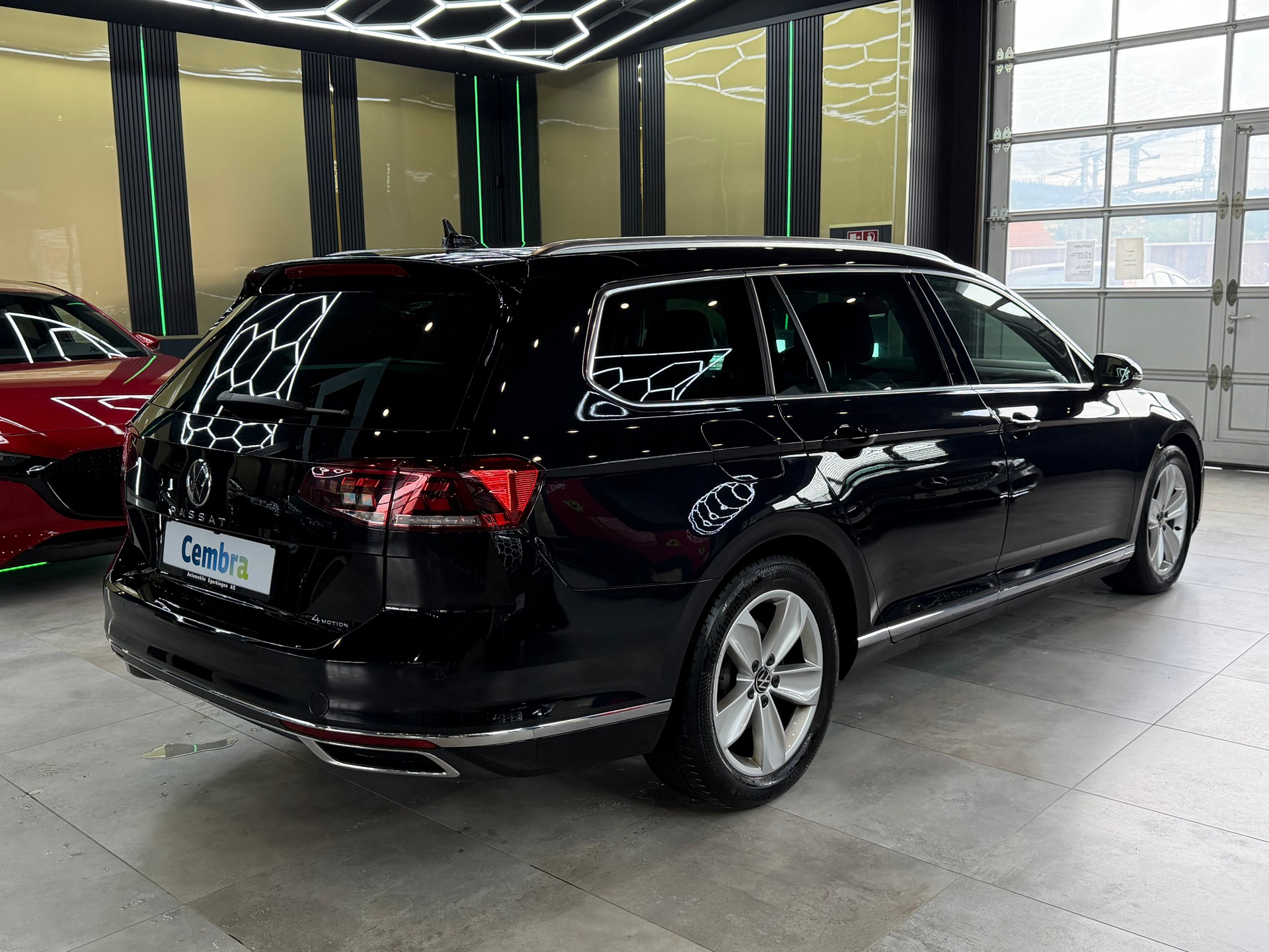 VW Passat 2.0 TDI BMT Elegance 4Motion DSG-image-4