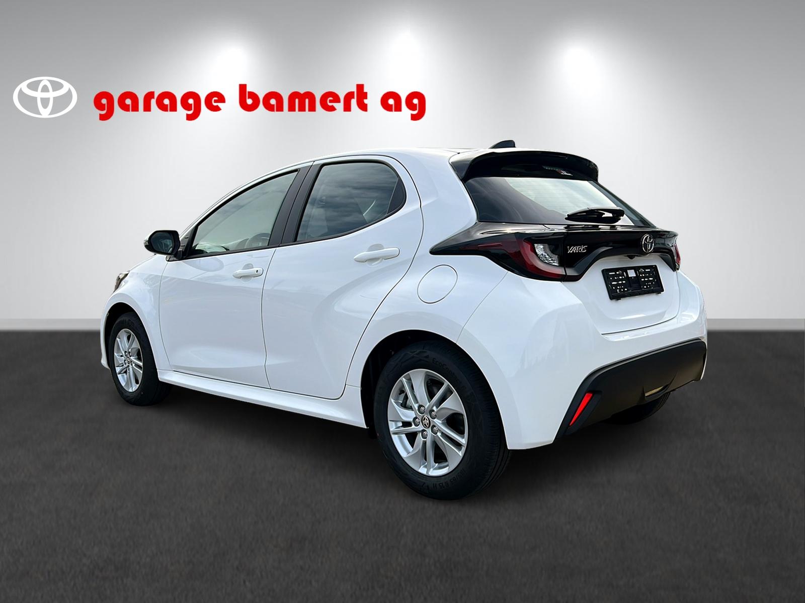 TOYOTA Yaris 1.5 VVT-i HSD Comfort-image-3
