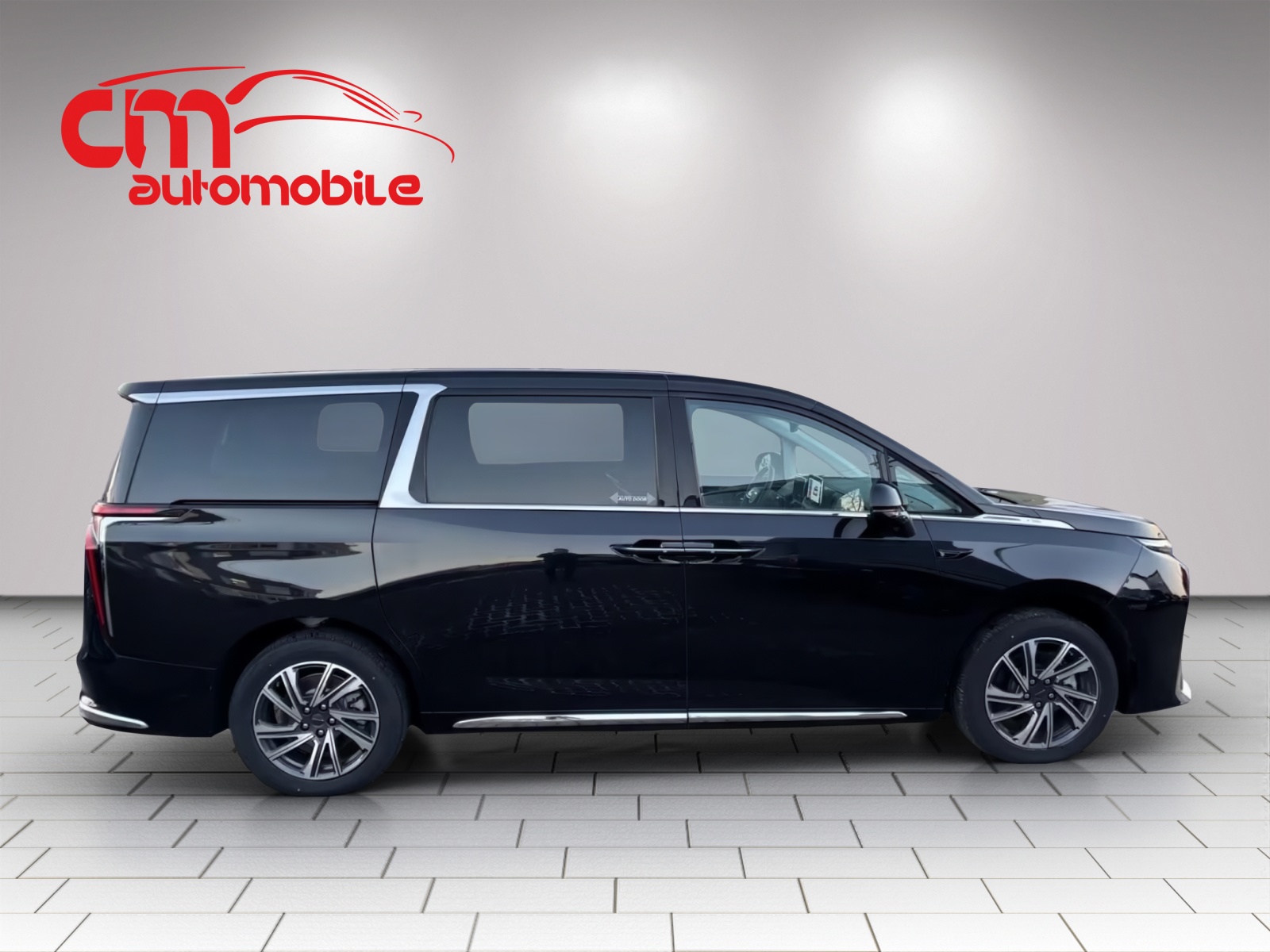 MAXUS Mifa 9 Luxury 90kWh-image-3
