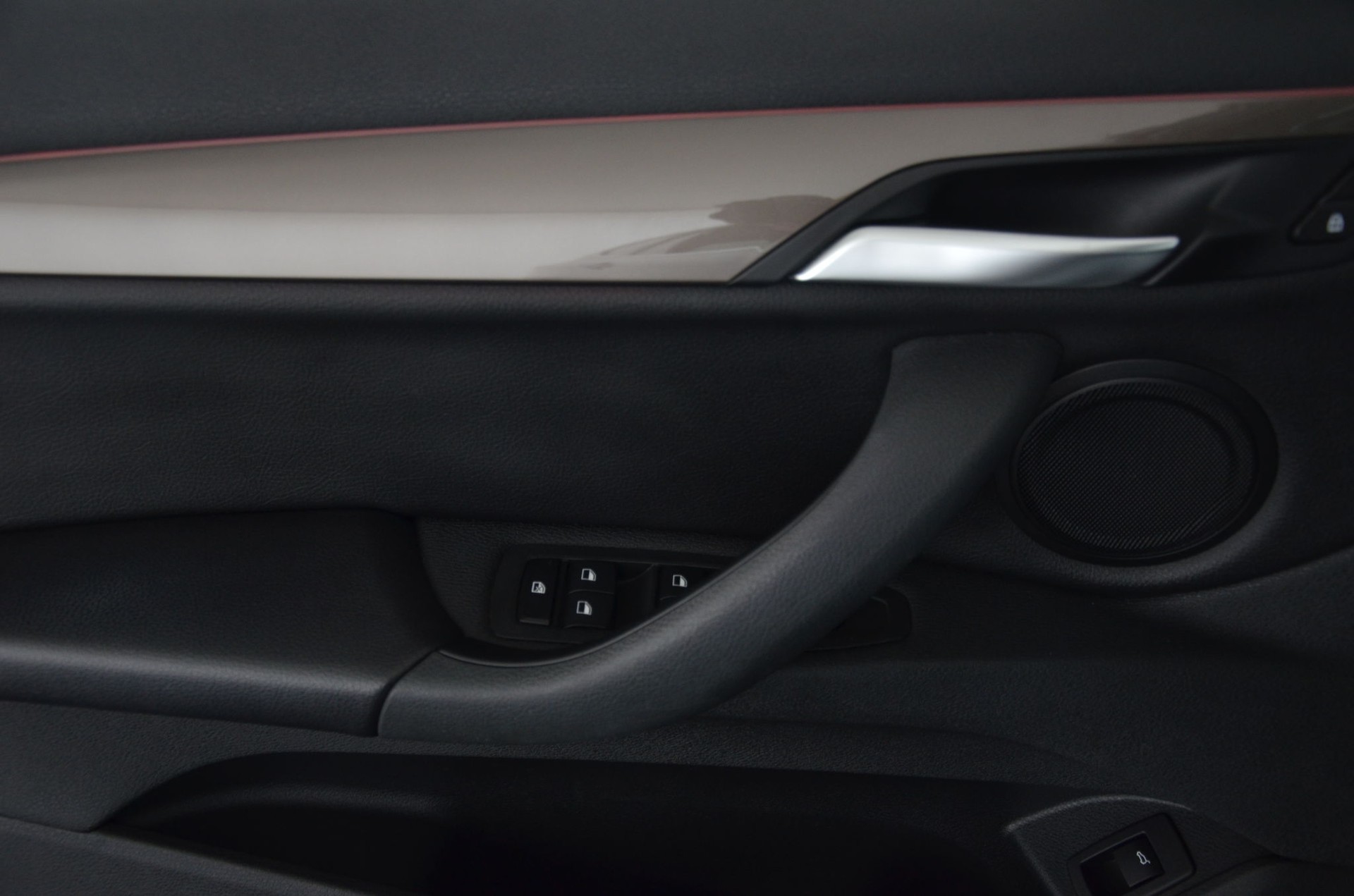 BMW X1 xDrive 18d Steptronic-image-28