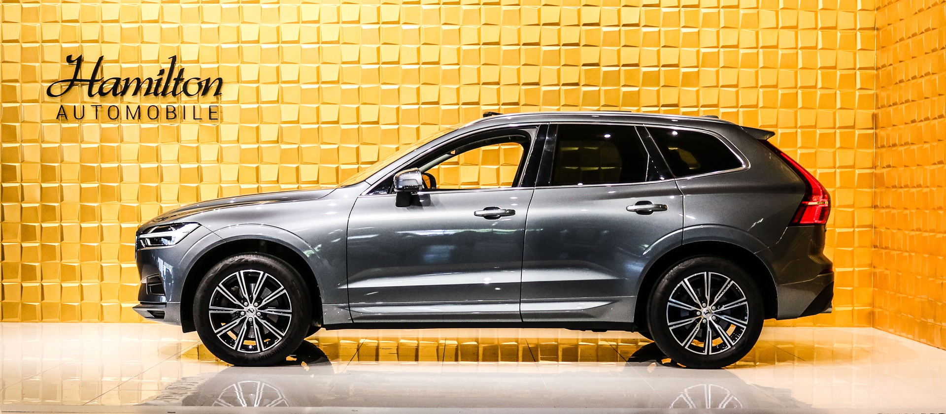 VOLVO XC60 T5 AWD Inscription Geartronic-image-4
