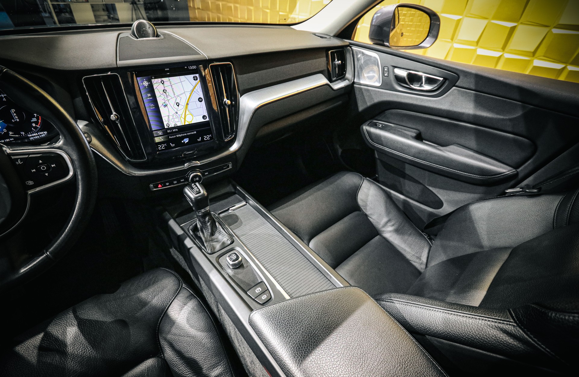 VOLVO XC60 T5 AWD Inscription Geartronic-image-14