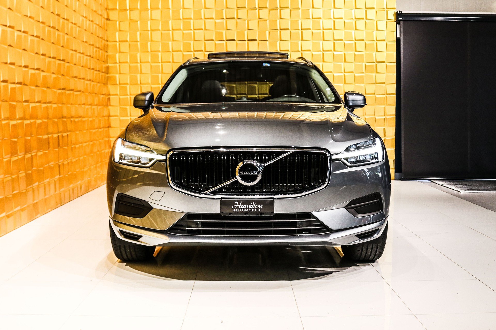 VOLVO XC60 T5 AWD Inscription Geartronic-image-2