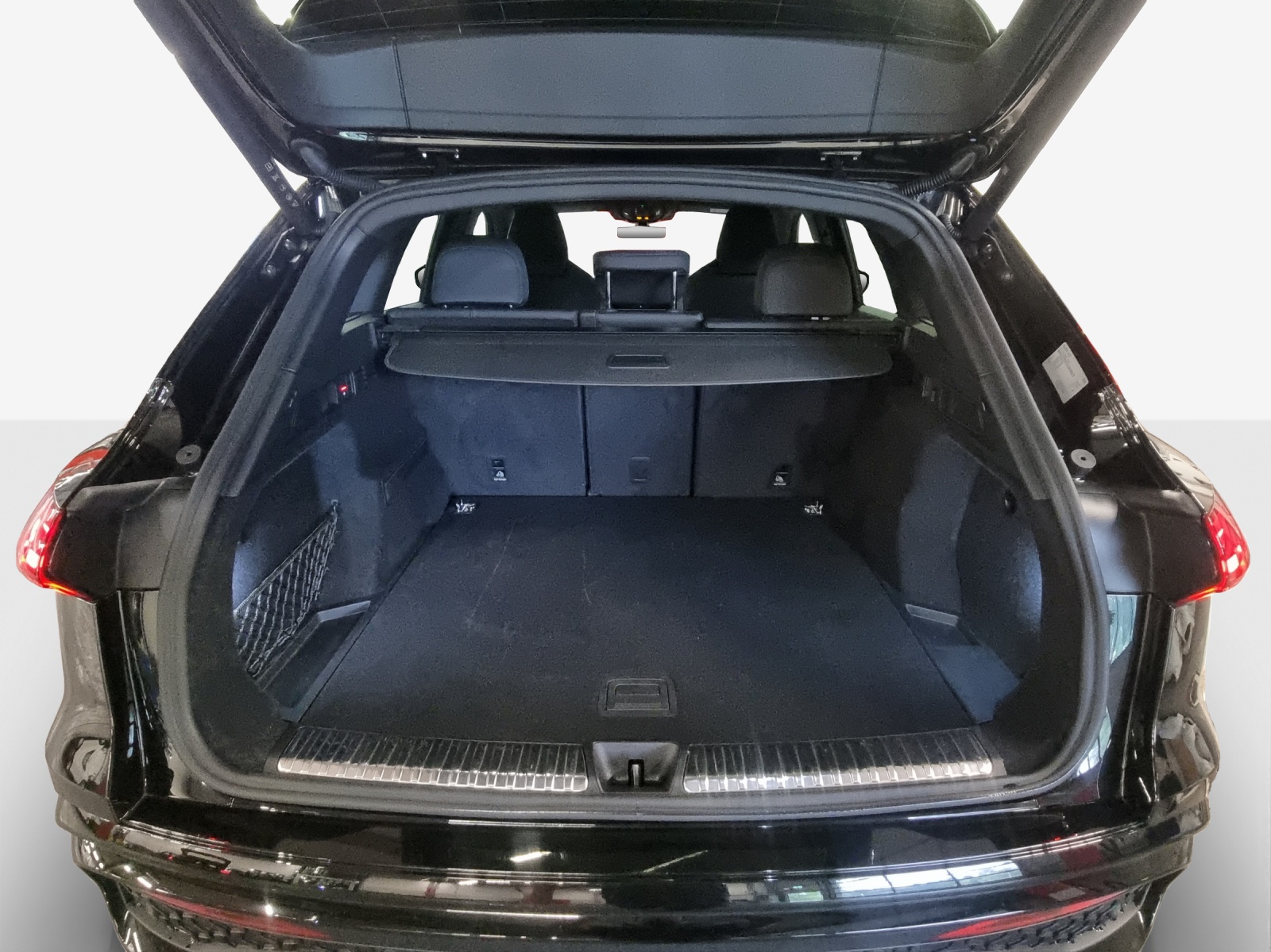 AUDI Q5 TFSI quatto 150 kW S-tronic-image-12