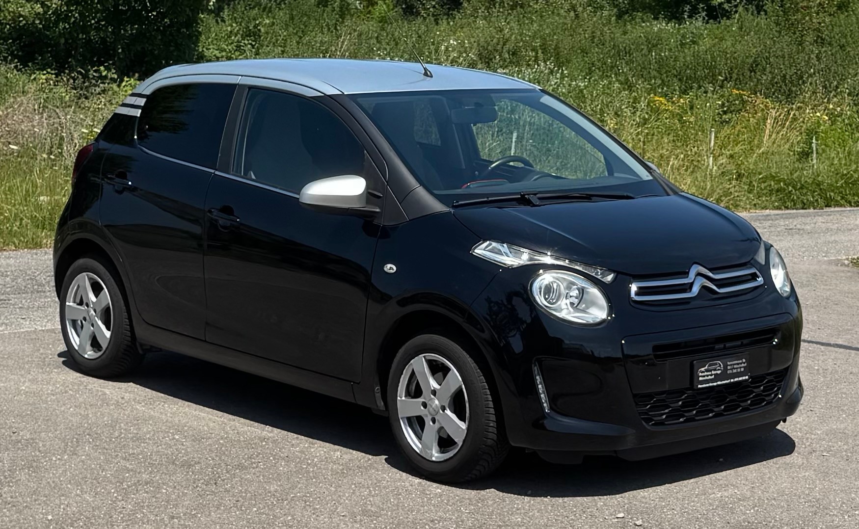 CITROEN C1 1.0 VTi ETG5 Shine Edition-image-10